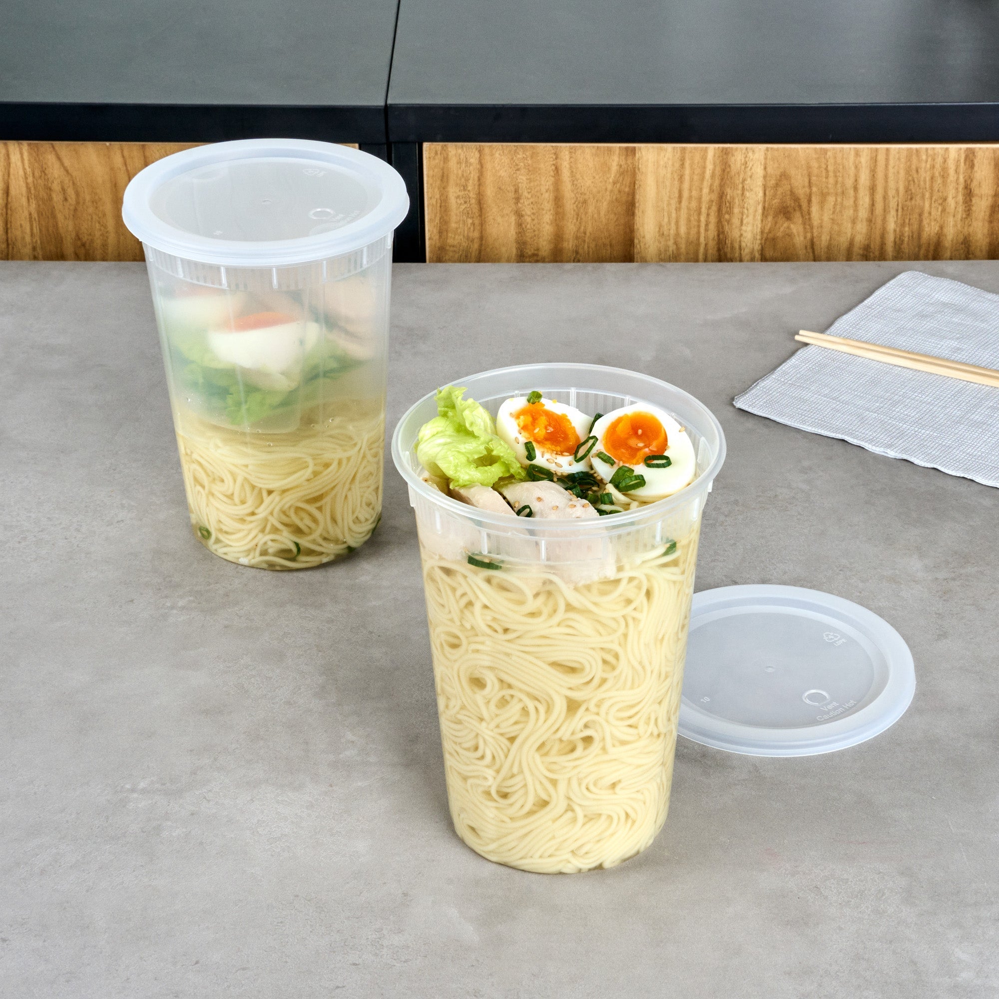 Asporto 48 oz Round Clear Plastic Soup Container - with Lid, Microwavable - 5" x 5" x 7" - 50 count box