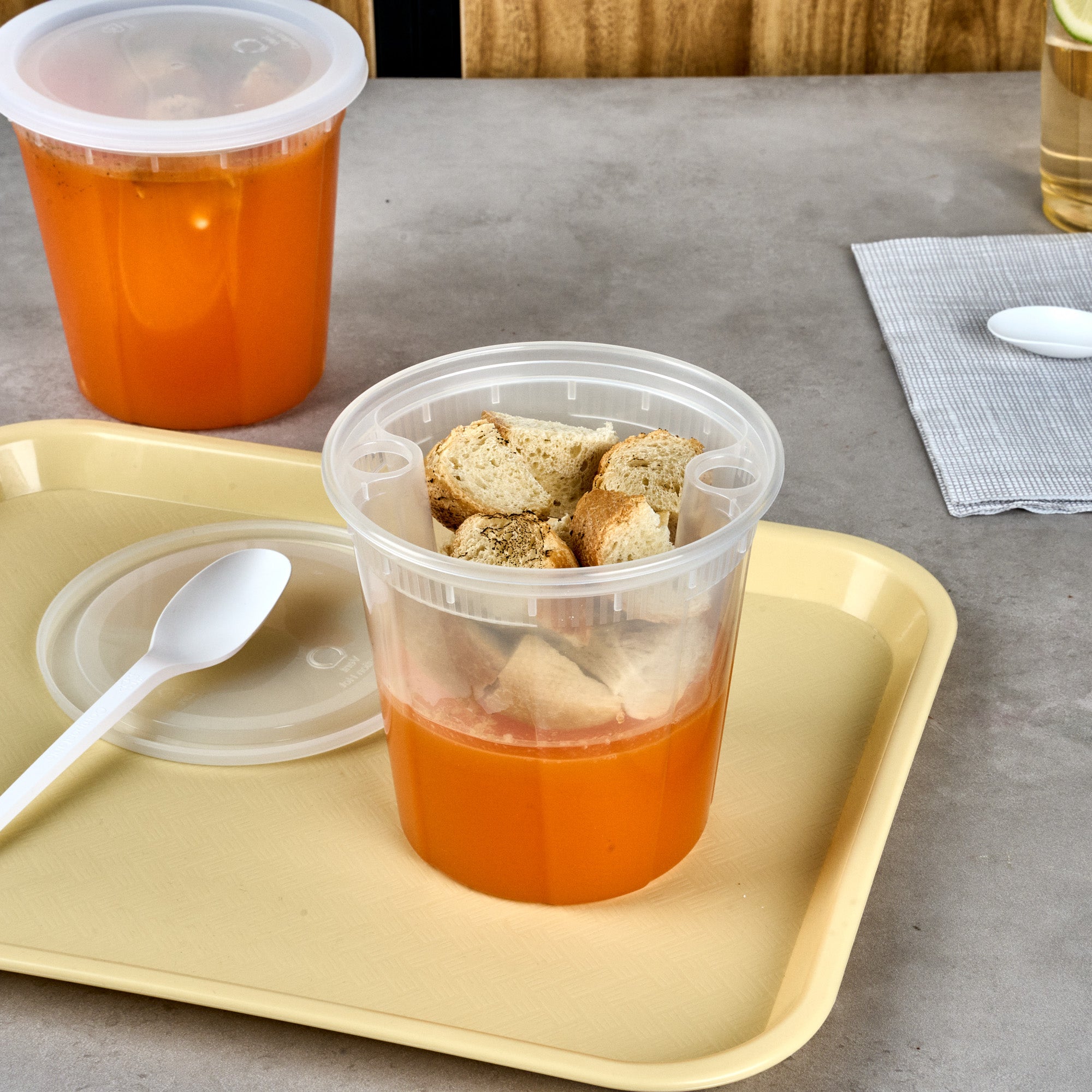 Asporto 16 oz Round Clear Plastic Insert - Fits 32, 40 and 48 oz Soup Container, Microwavable - 50 count box