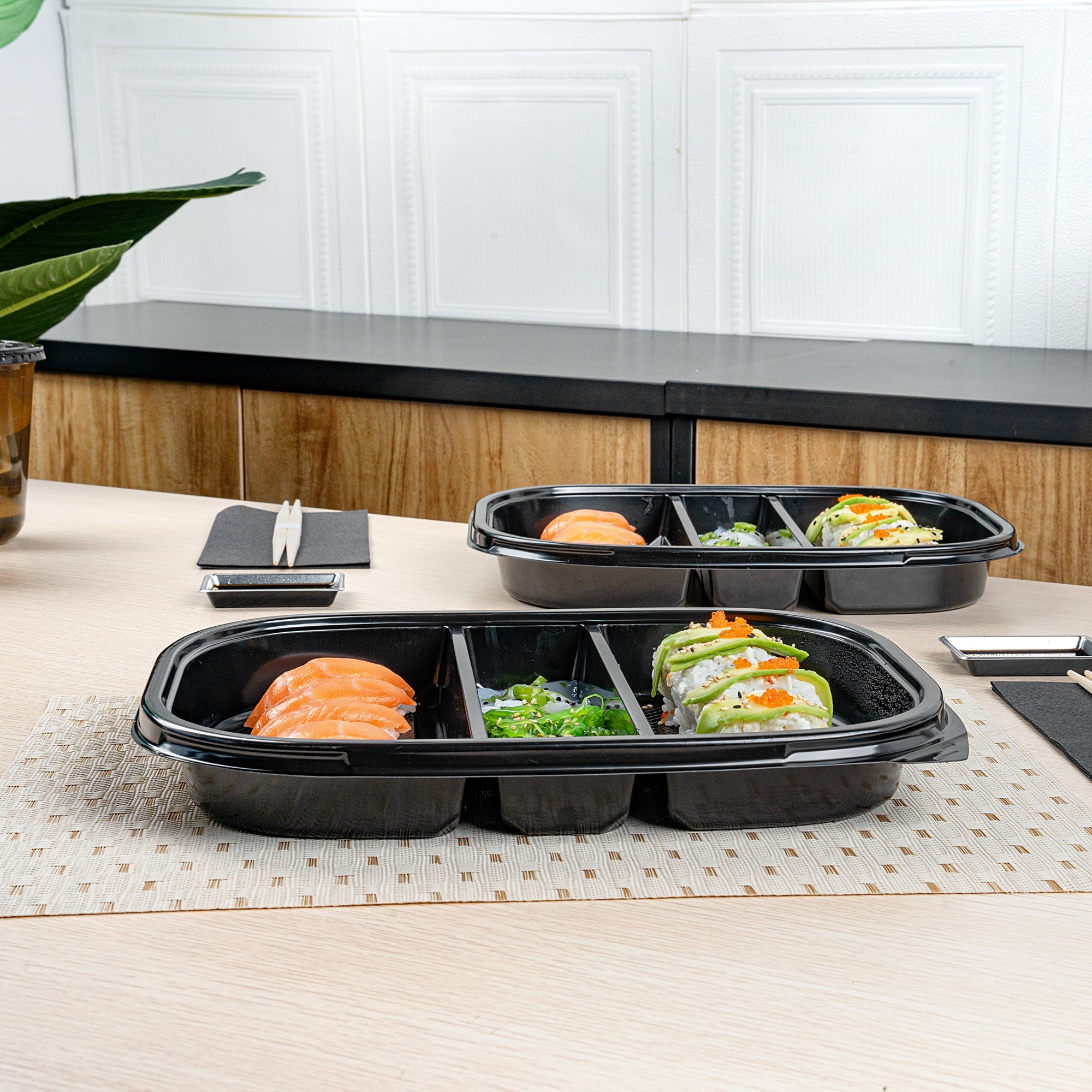 Bento Tek 51 oz Rectangle Black Plastic Bento Box - 5 Compartments - 12 1/4" x 9 3/4" x 1 1/2" - 100 count box