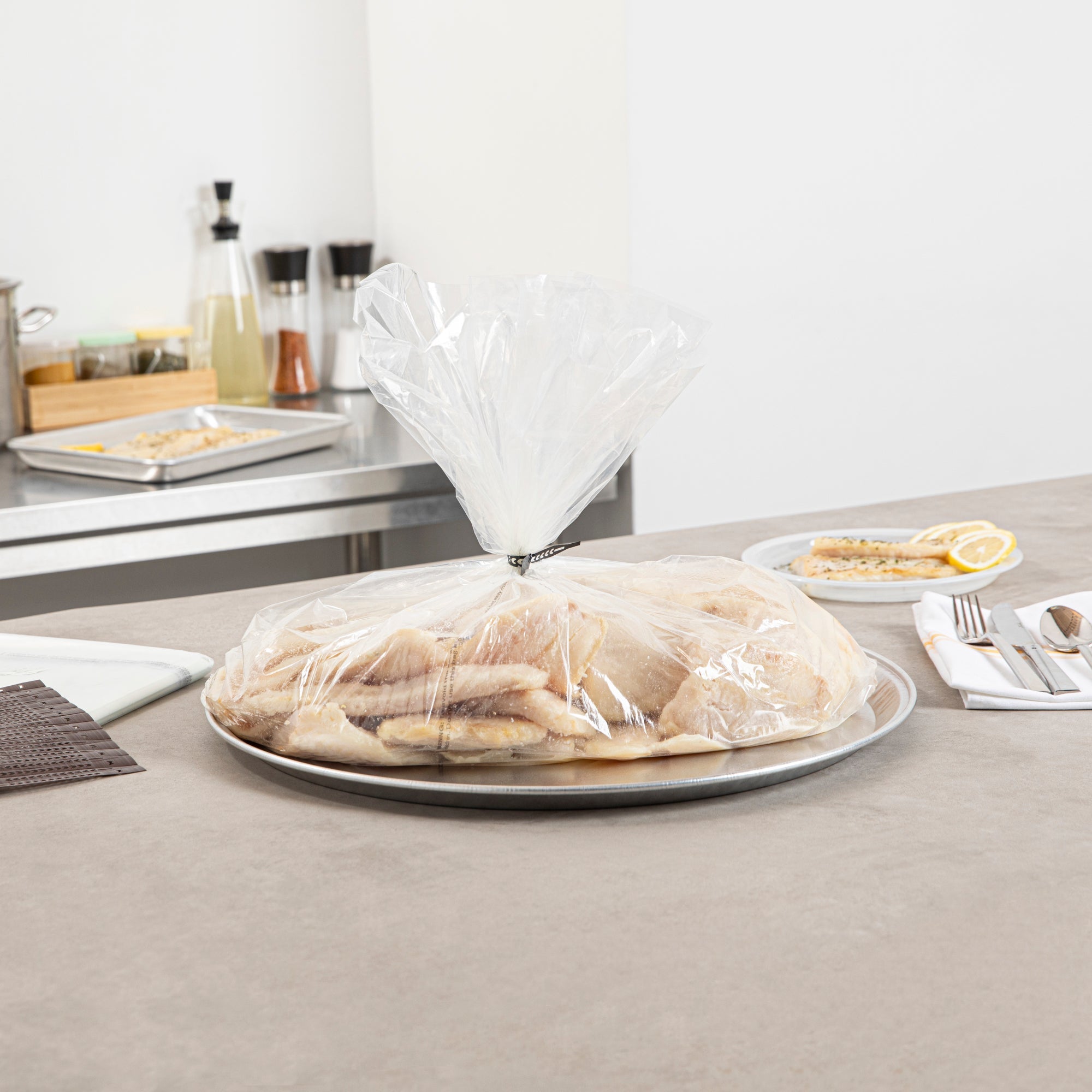 Fresh Hero Clear Nylon Oven Bag - with Ties, BPA-Free, Heavy Duty - 21 1/2" x 26" - 50 count box