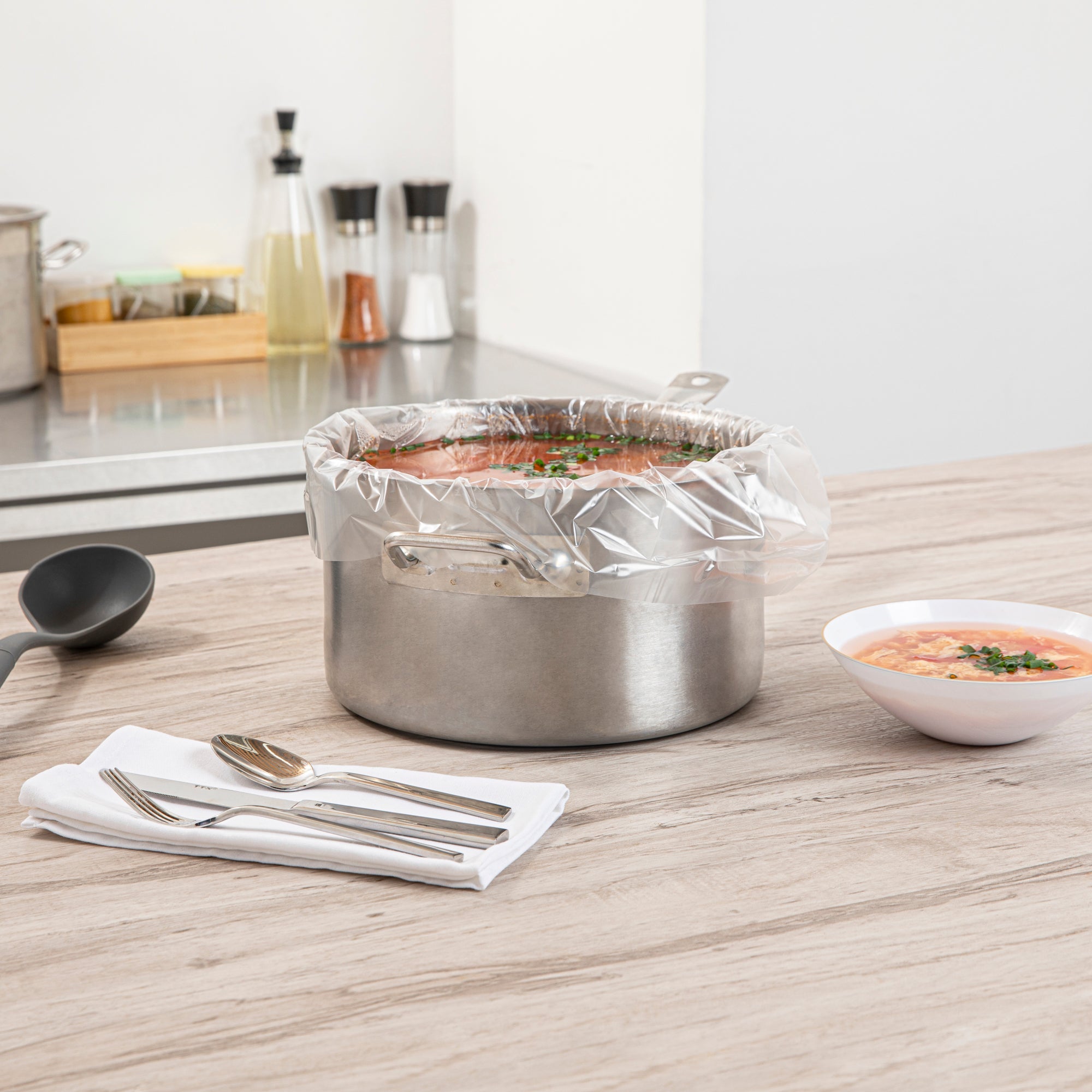 Serve Secure Clear Plastic Liner - Fits 3 To 8 Qt Slow Cooker, BPA-Free - 13" x 21" - 500 count box