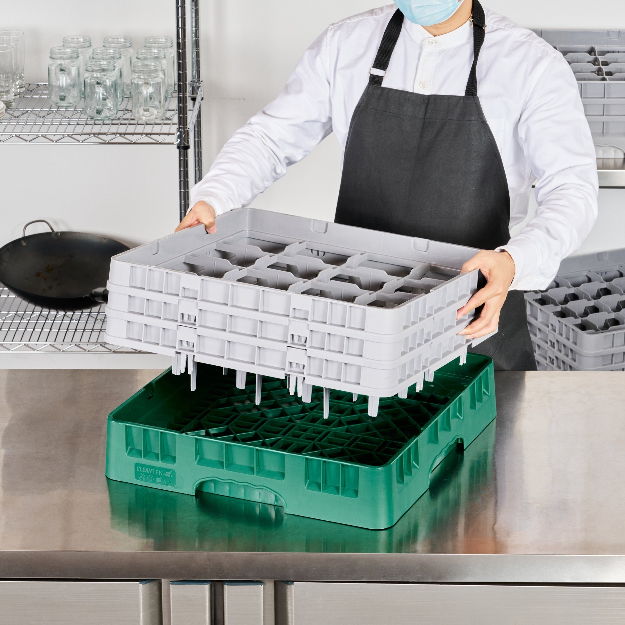 Clean Tek Professional Green Glass Rack - 9 Compartments, 1 Full Drop Extender - 19 3/4" x 19 3/4" x 5 3/4" - 1 count box