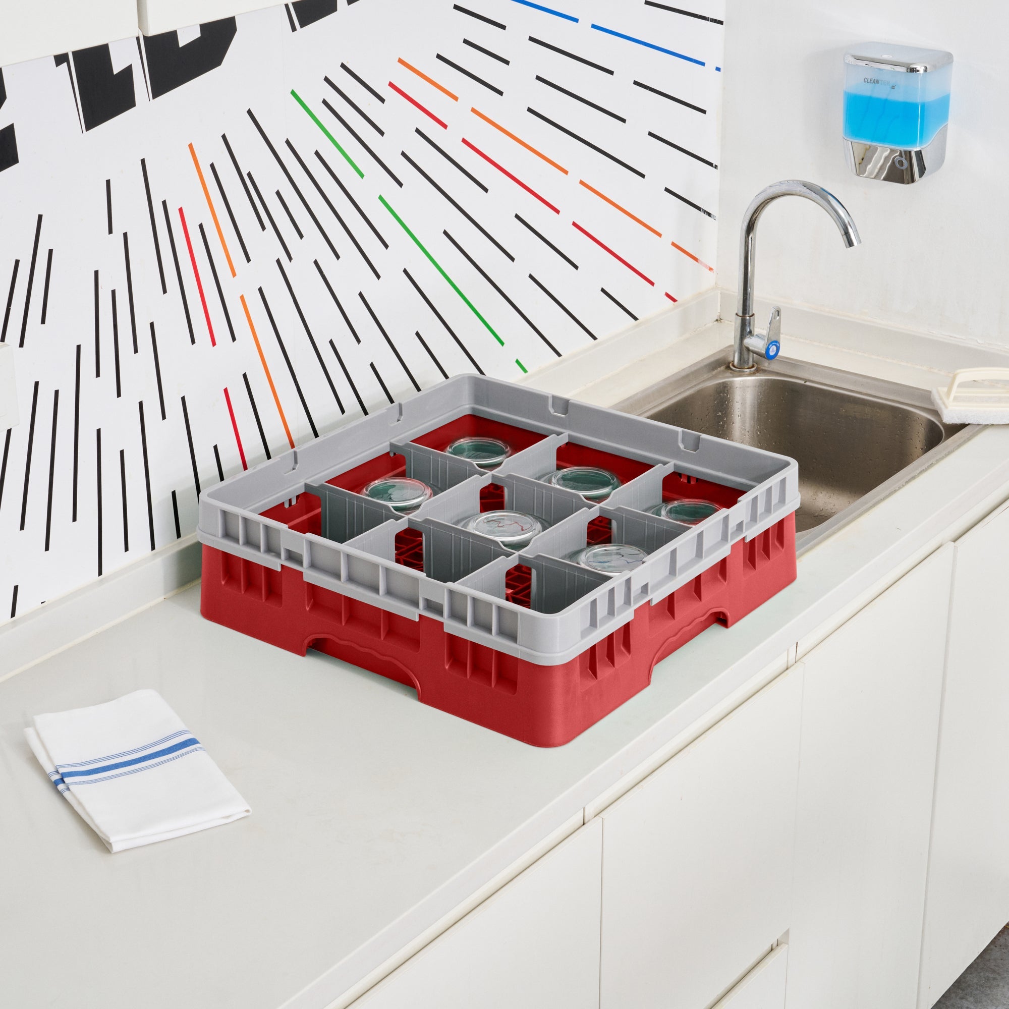 Clean Tek Professional Red Glass Rack - 9 Compartments, 1 Full Drop Extender - 19 3/4" x 19 3/4" x 5 3/4" - 1 count box