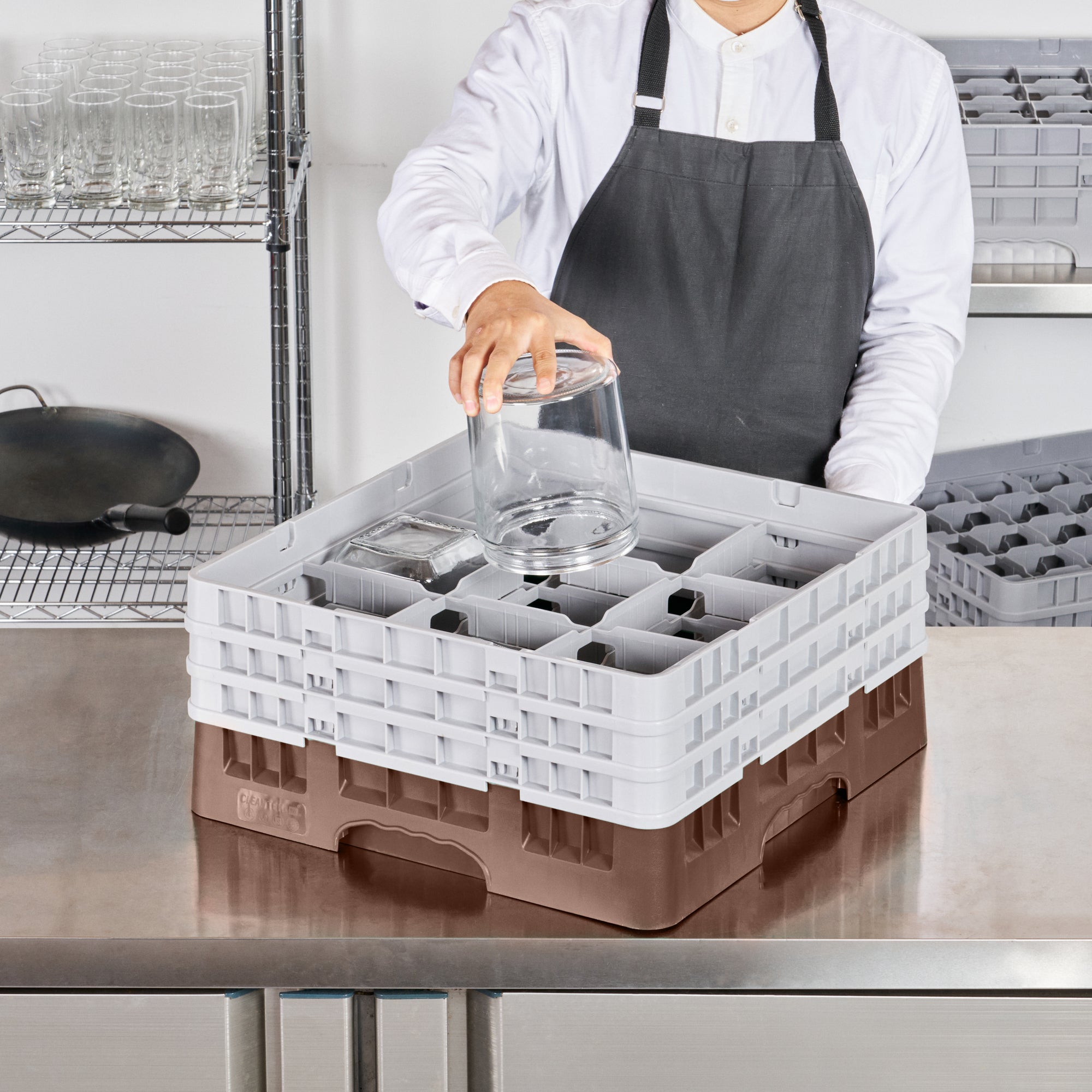 Clean Tek Professional Brown Glass Rack - 9 Compartments, 1 Full Drop and 2 Half Drop Extenders - 19 3/4" x 19 3/4" x 8 3/4" - 1 count box