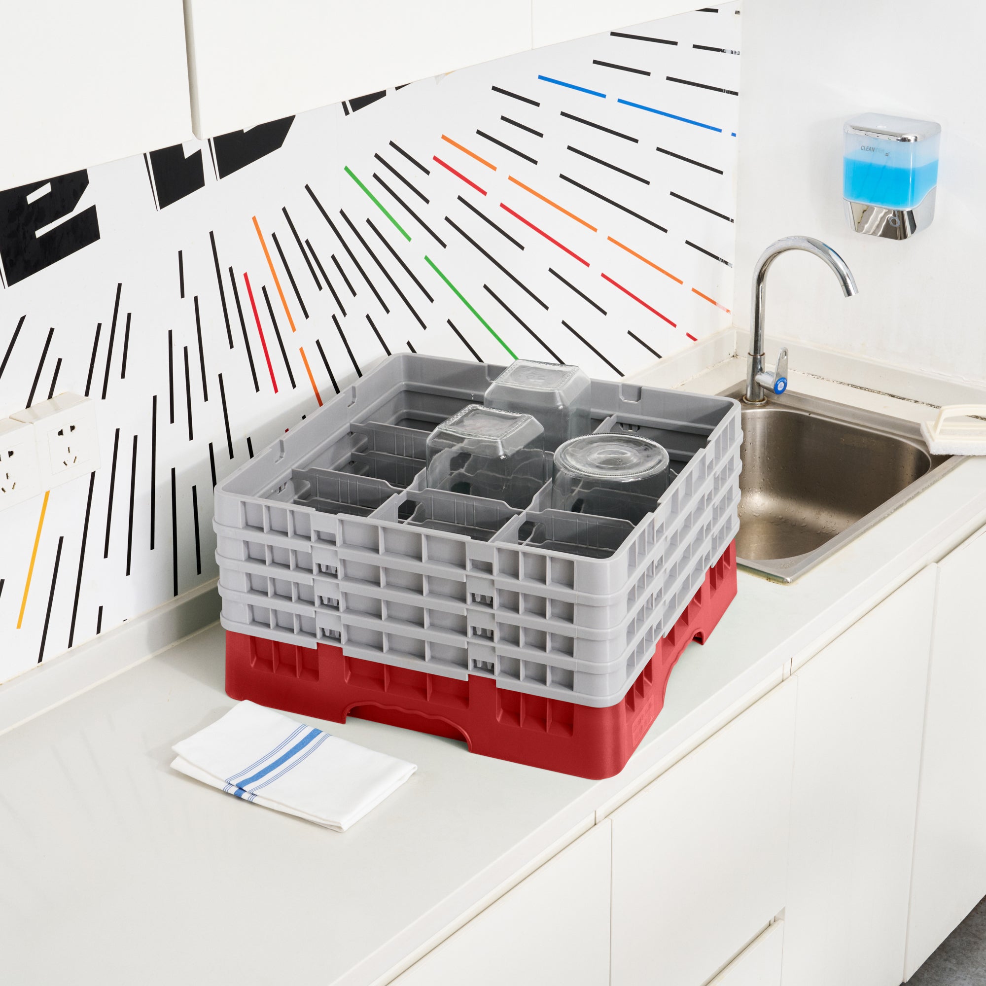 Clean Tek Professional Red Glass Rack - 9 Compartments, 1 Full Drop and 3 Half Drop Extenders - 19 3/4" x 19 3/4" x 10 1/2" - 1 count box