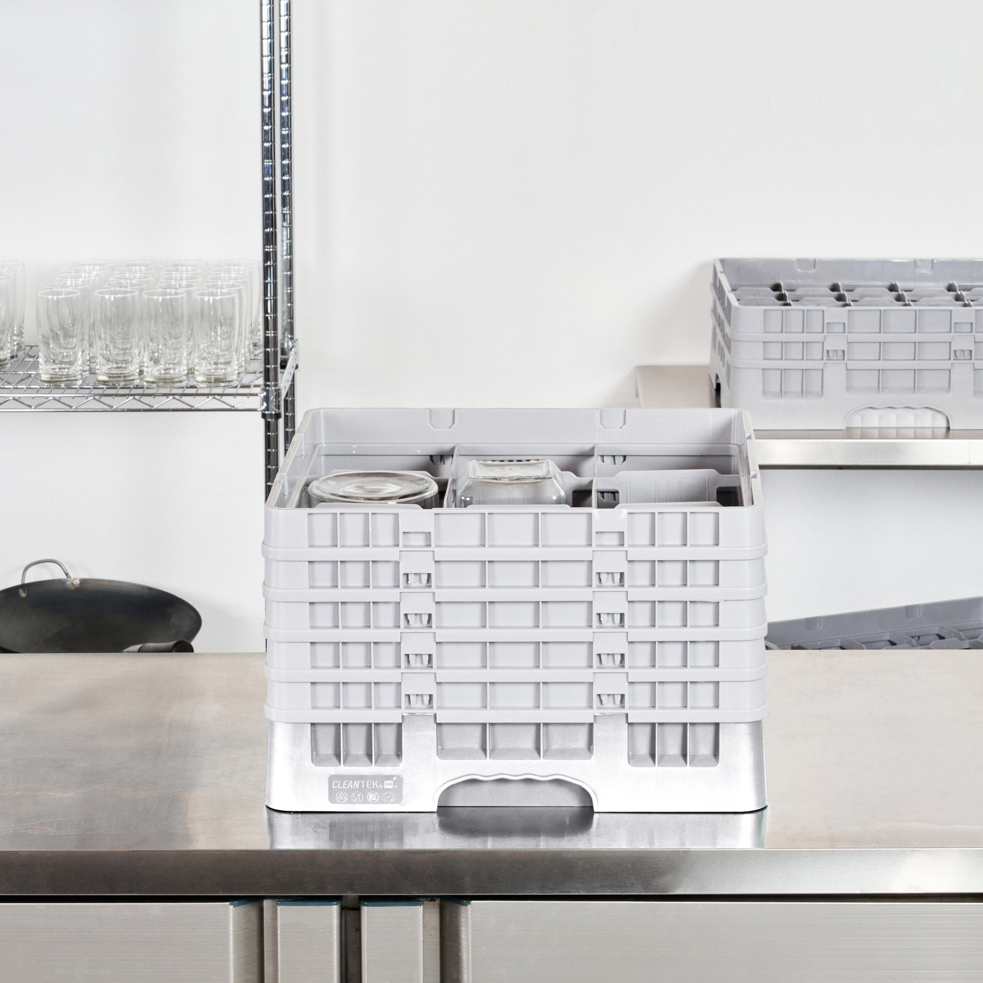 Clean Tek Professional Gray Glass Rack - 9 Compartments, 1 Full Drop and 4 Half Drop Extenders - 19 3/4" x 19 3/4" x 12 1/4" - 1 count box