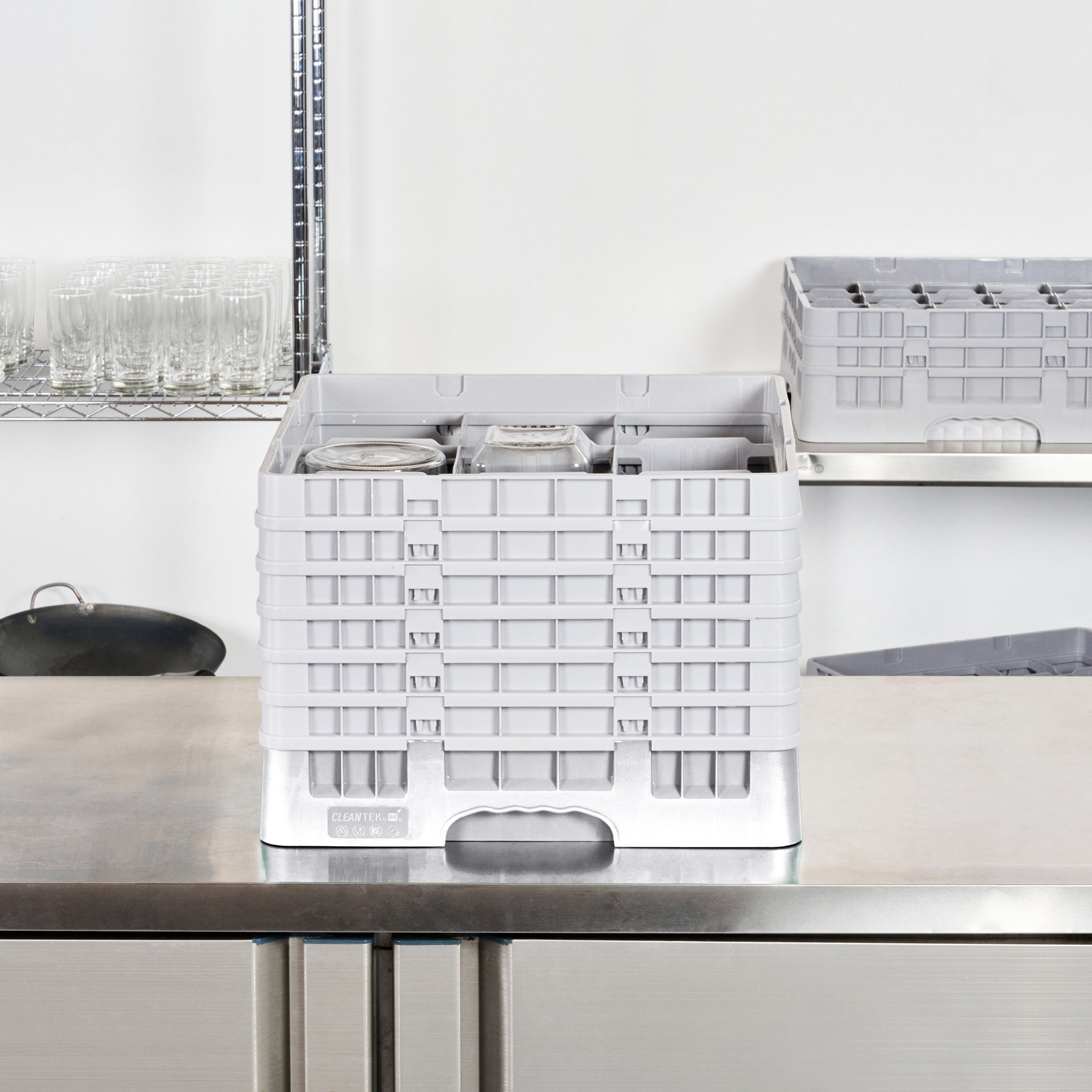 Clean Tek Professional Gray Glass Rack - 9 Compartments, 1 Full Drop and 5 Half Drop Extenders - 19 3/4" x 19 3/4" x 13 3/4" - 1 count box