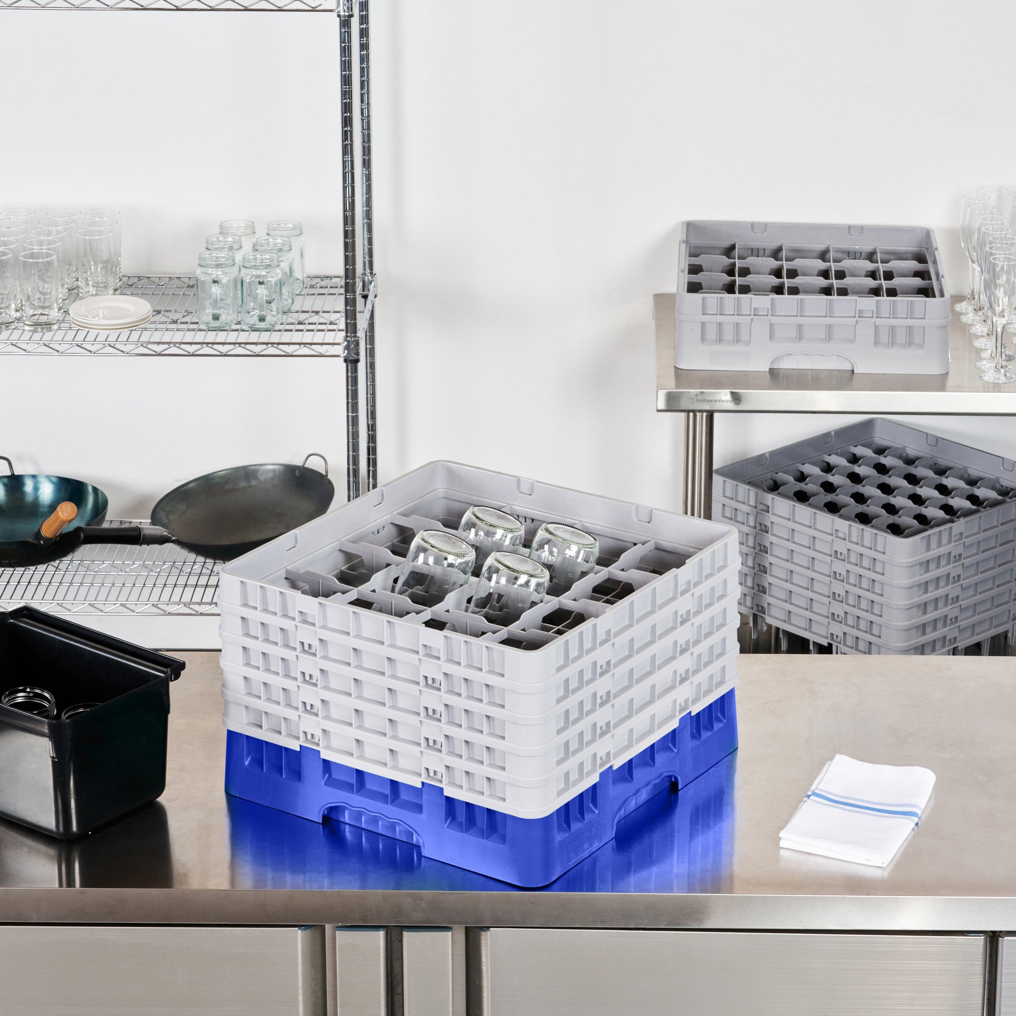 Clean Tek Professional Blue Glass Rack - 16 Compartments, 1 Full Drop and 4 Half Drop Extenders - 19 3/4" x 19 3/4" x 12 1/4" - 1 count box