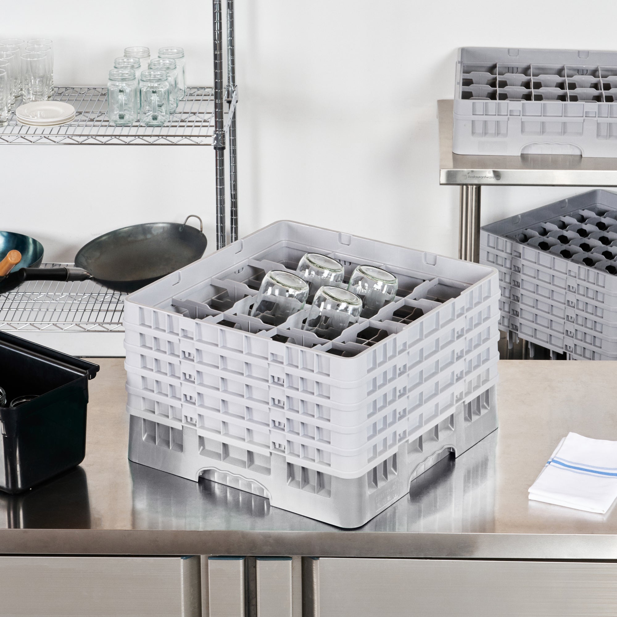 Clean Tek Professional Gray Glass Rack - 16 Compartments, 1 Full Drop and 4 Half Drop Extenders - 19 3/4" x 19 3/4" x 12 1/4" - 1 count box