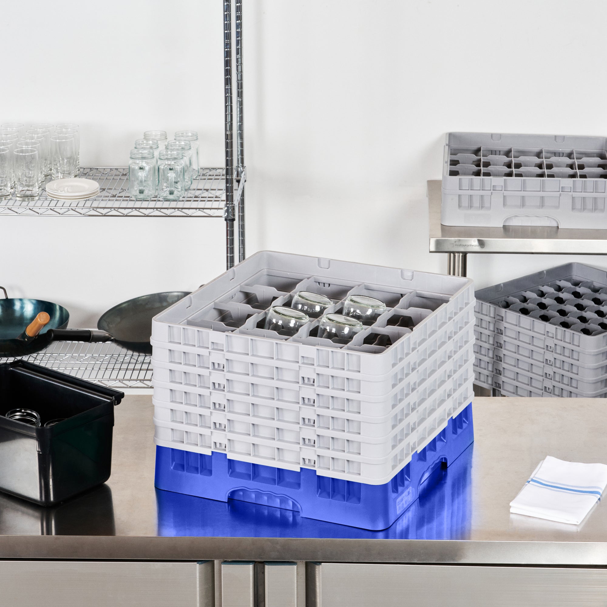 Clean Tek Professional Blue Glass Rack - 16 Compartments, 1 Full Drop and 5 Half Drop Extenders - 19 3/4" x 19 3/4" x 13 3/4" - 1 count box
