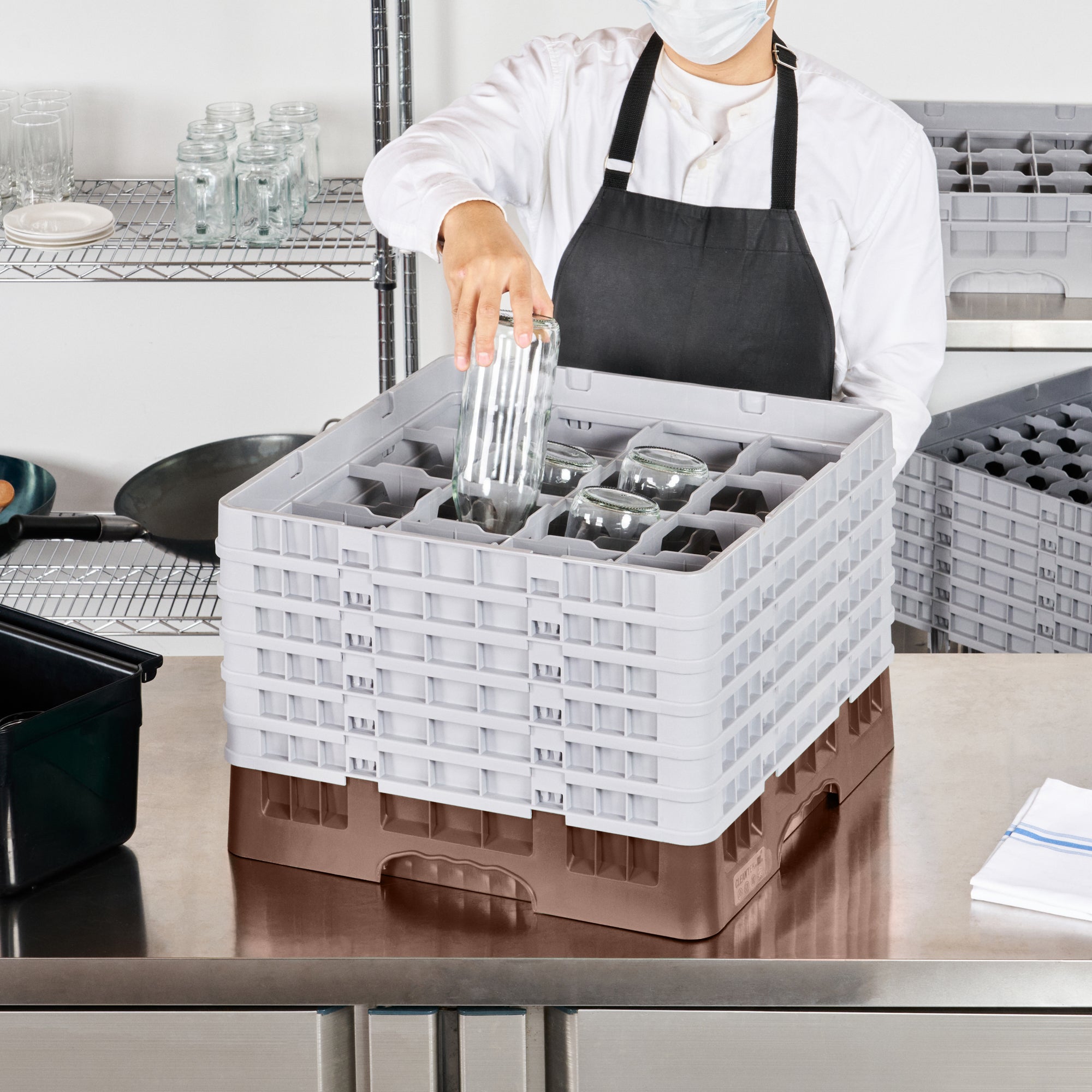 Clean Tek Professional Brown Glass Rack - 16 Compartments, 1 Full Drop and 5 Half Drop Extenders - 19 3/4" x 19 3/4" x 13 3/4" - 1 count box
