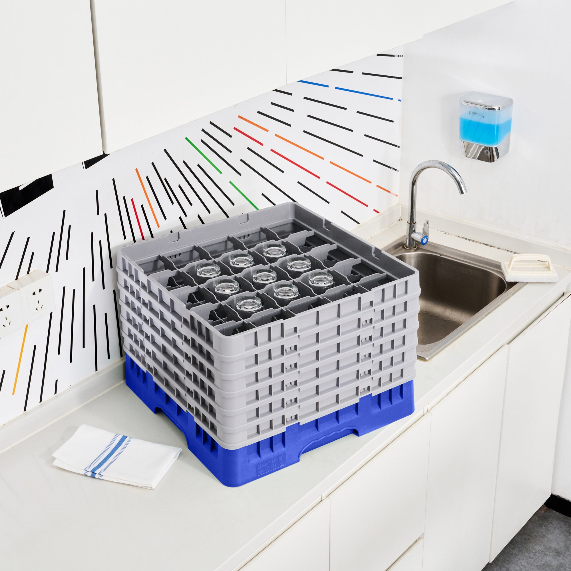 Clean Tek Professional Blue Glass Rack - 25 Compartments, 1 Full Drop and 5 Half Drop Extenders - 19 3/4" x 19 3/4" x 13 3/4" - 1 count box