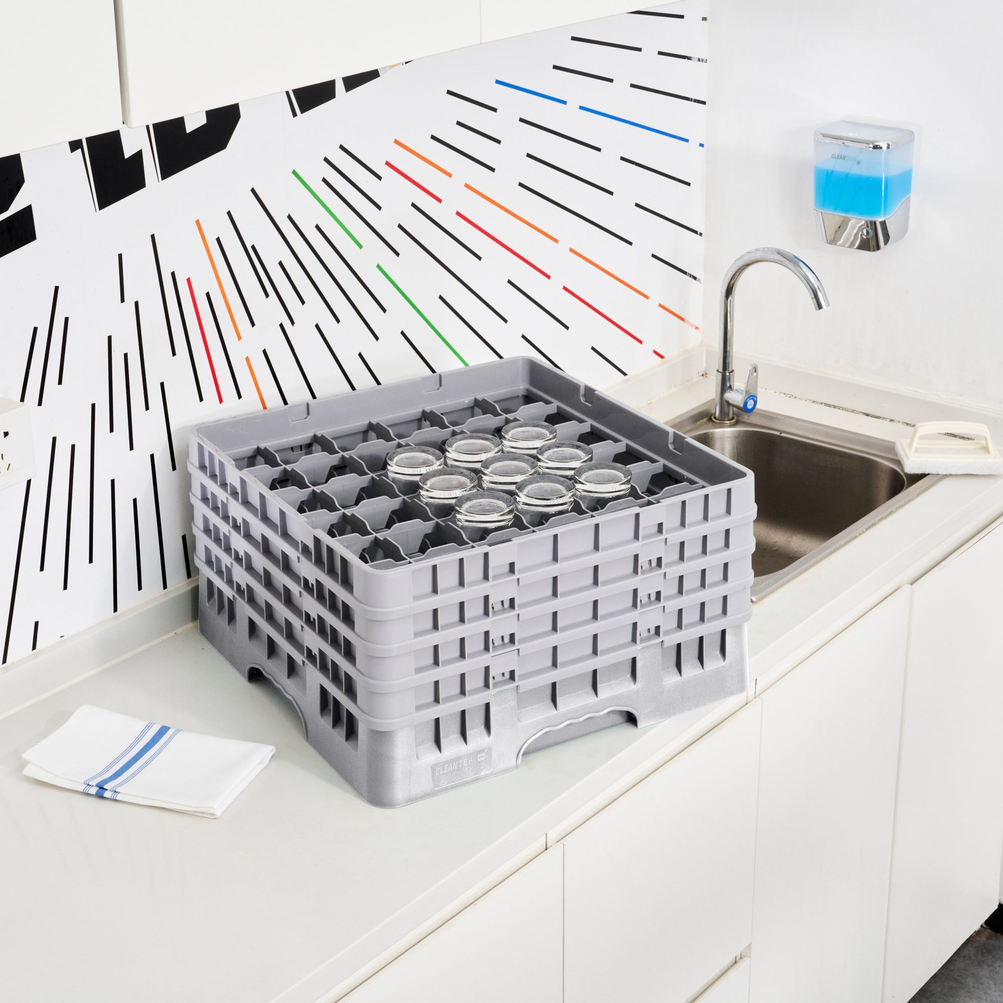 Clean Tek Professional Gray Glass Rack - 36 Compartments, 1 Full Drop and 3 Half Drop Extenders - 19 3/4" x 19 3/4" x 10 1/2" - 1 count box
