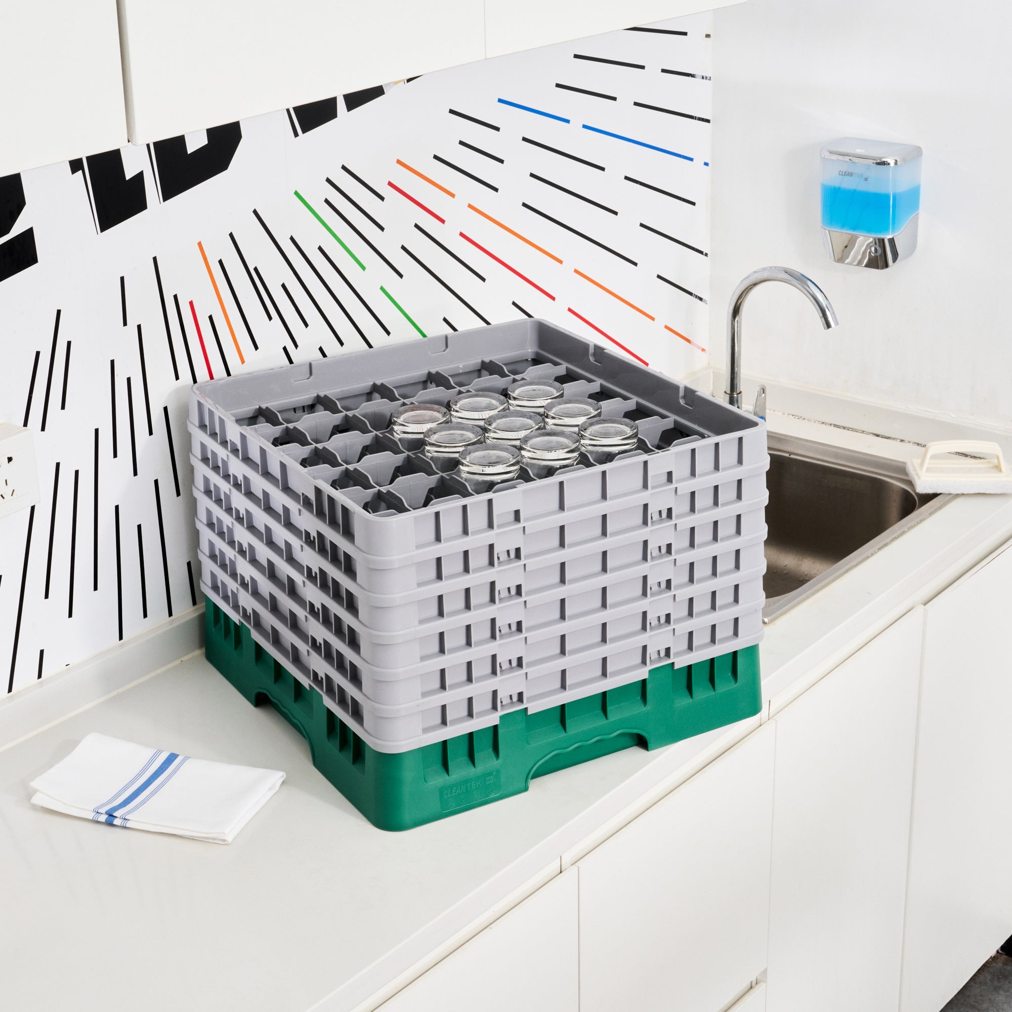 Clean Tek Professional Green Glass Rack - 36 Compartments, 1 Full Drop and 5 Half Drop Extenders - 19 3/4" x 19 3/4" x 13 3/4" - 1 count box