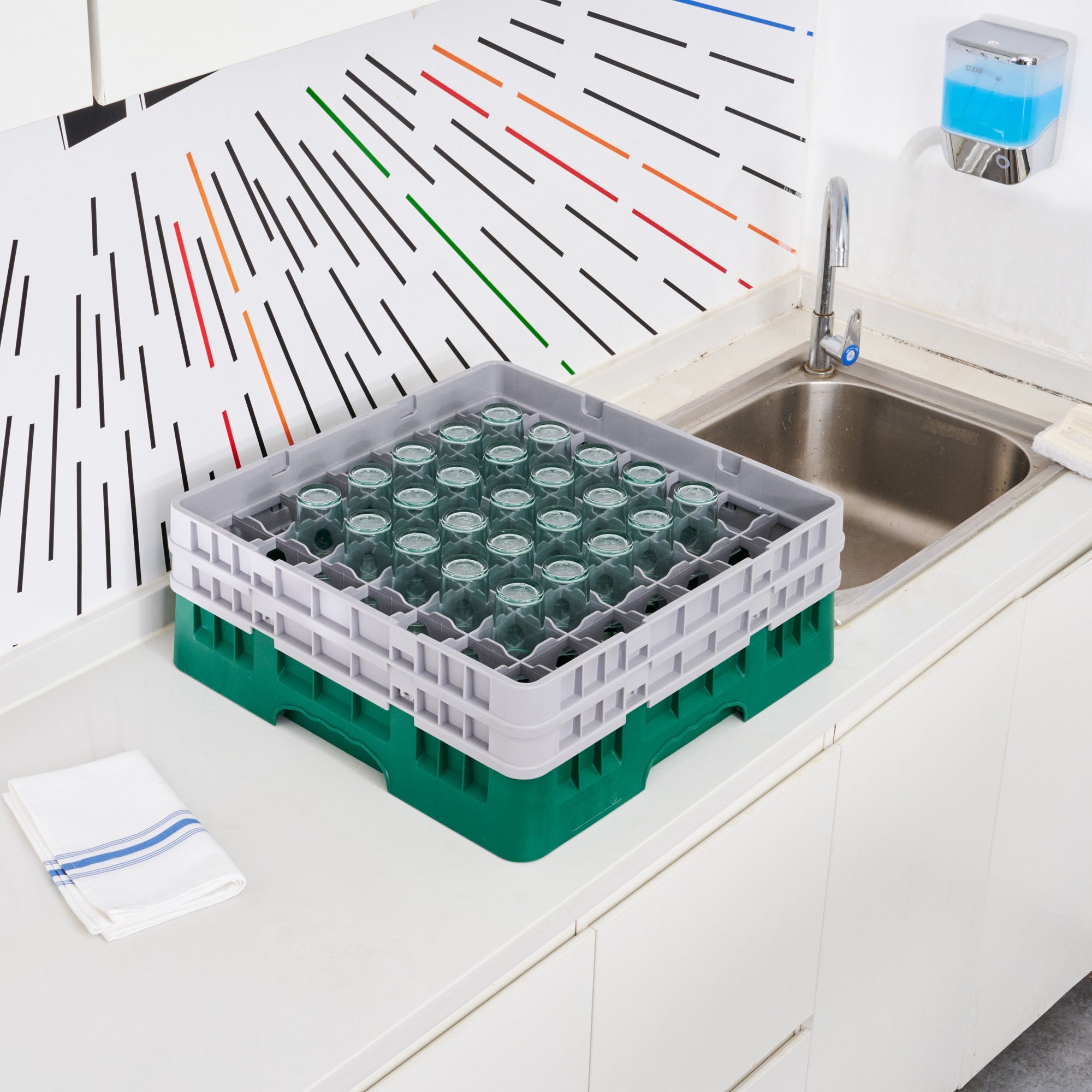 Clean Tek Professional Green Glass Rack - 49 Compartments, 1 Full Drop and 1 Half Drop Extender - 19 3/4" x 19 3/4" x 7 1/4" - 1 count box