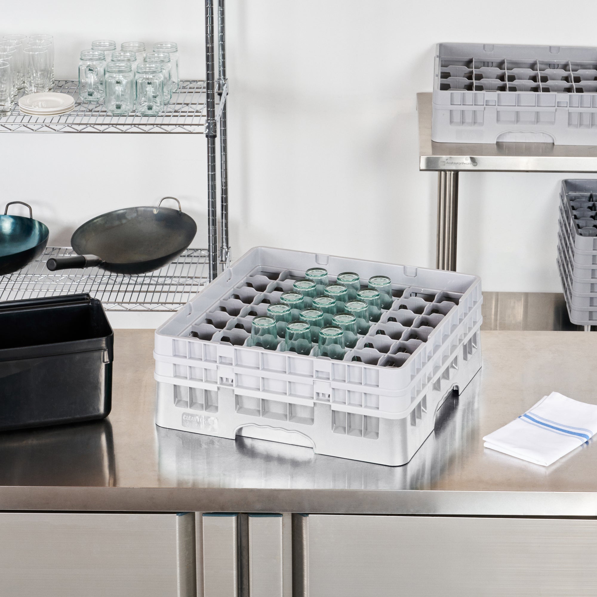 Clean Tek Professional Gray Glass Rack - 49 Compartments, 1 Full Drop and 1 Half Drop Extender - 19 3/4" x 19 3/4" x 7 1/4" - 1 count box