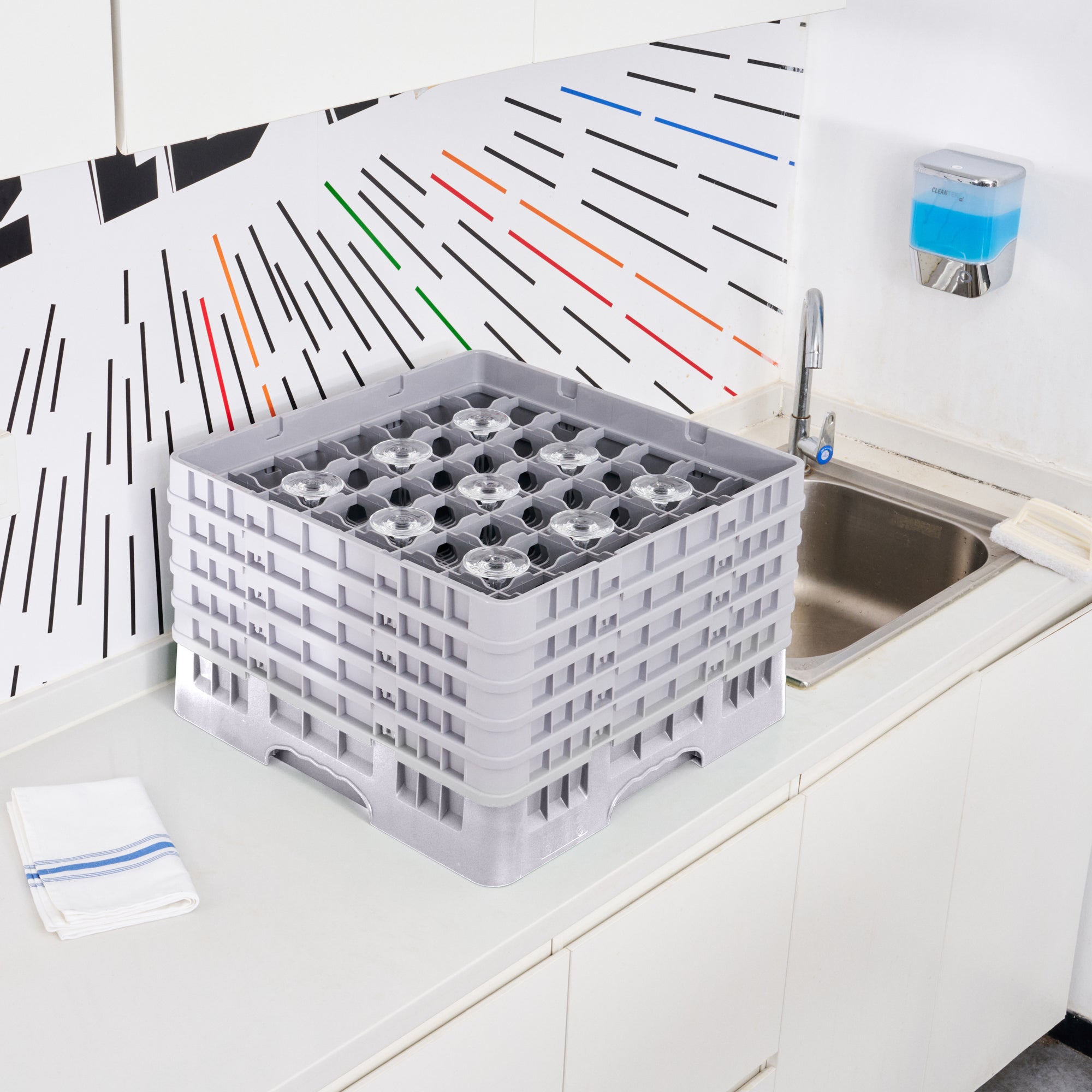 Clean Tek Professional Gray Glass Rack - 49 Compartments, 1 Full Drop and 4 Half Drop Extenders - 19 3/4" x 19 3/4" x 12 1/4" - 1 count box