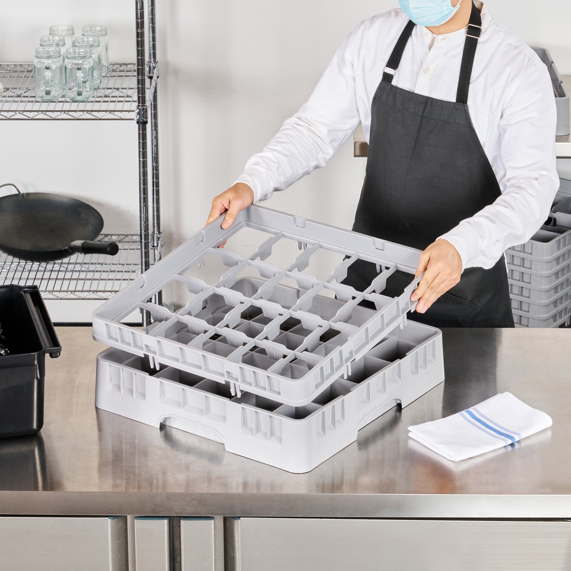 Clean Tek Professional Gray Half Drop Full Size Cup Extender - 20 Compartments - 19 3/4" x 19 3/4" x 3" - 1 count box