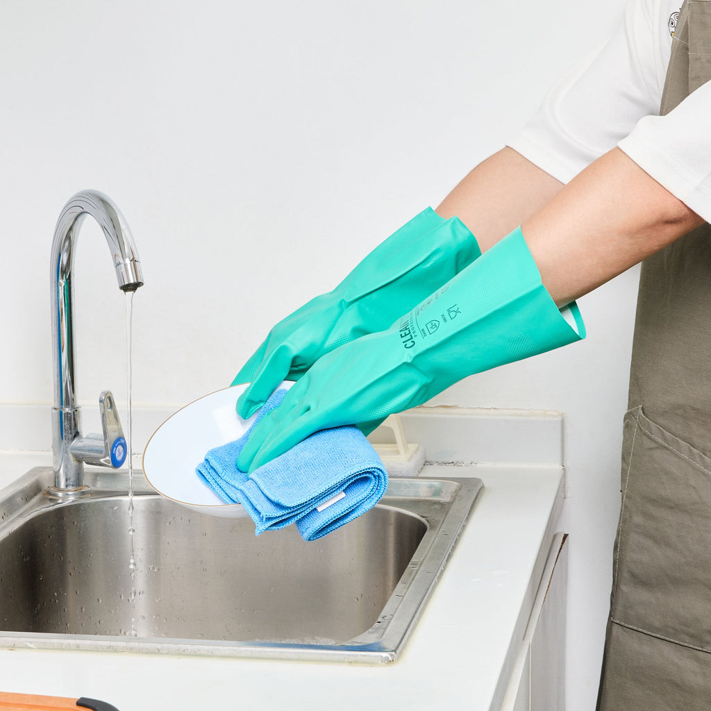 Clean Tek Professional Green Large Nitrile Gloves - 15 mil, Flock Lining, Chemical-Resistant - 13" x 4 1/2" - Pair - 1 count box