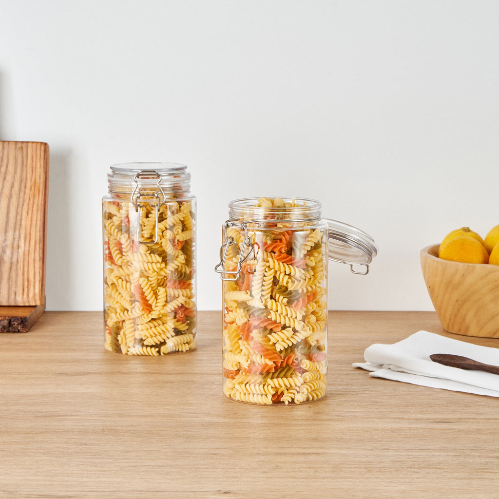Met Lux 51 oz Round Clear Plastic Storage Jar - with Hinged Lid - 4 1/4" x 4 1/4" x 8 1/4" - 20 count box