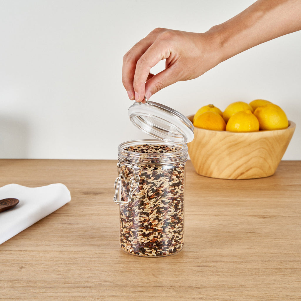 Met Lux 24 oz Round Clear Plastic Storage Jar - with Hinged Lid - 3 1/2" x 3 1/2" x 6" - 20 count box