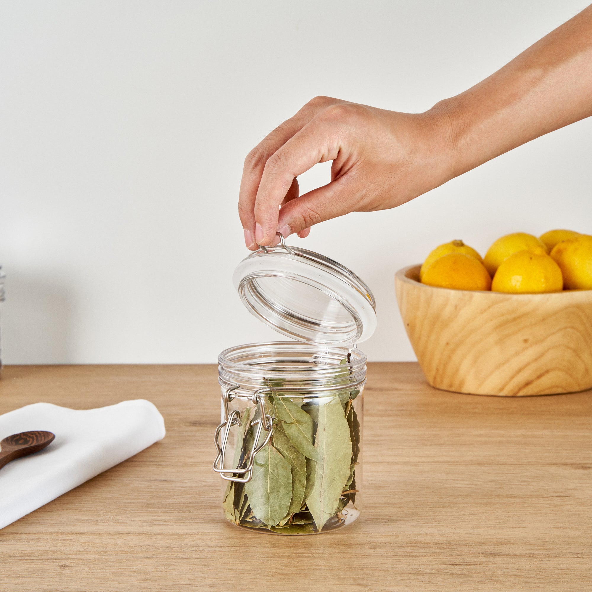 Met Lux 17 oz Round Clear Plastic Storage Jar - with Hinged Lid - 3 1/2" x 3 1/2" x 4 1/2" - 2 count box