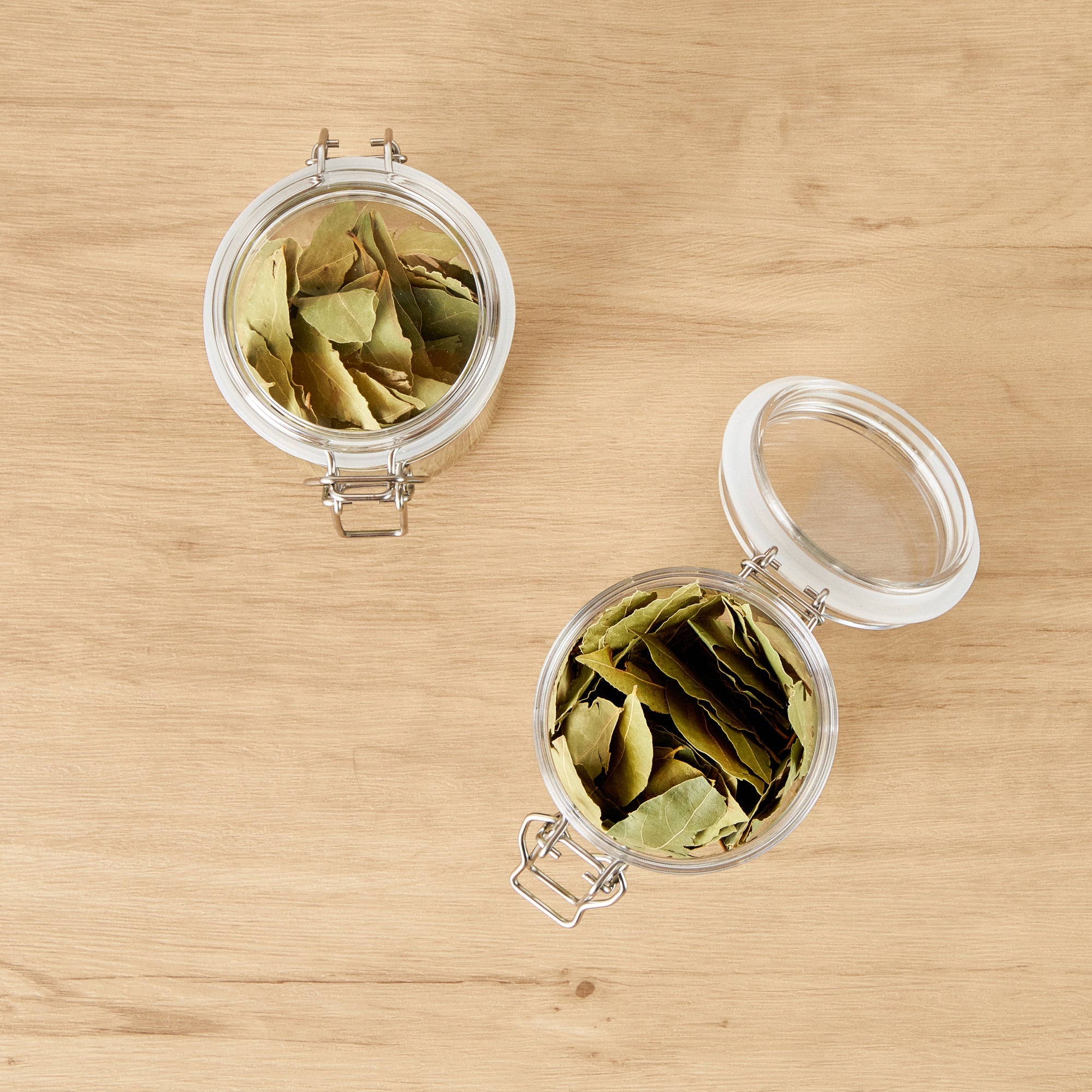 Met Lux 17 oz Round Clear Plastic Storage Jar - with Hinged Lid - 3 1/2" x 3 1/2" x 4 1/2" - 2 count box