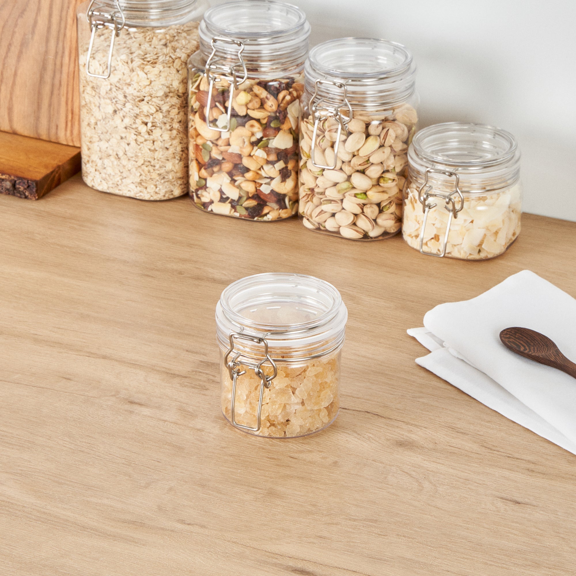 Met Lux 12 oz Round Clear Plastic Storage Jar - with Hinged Lid - 3 1/2" x 3 1/2" x 3 1/2" - 20 count box