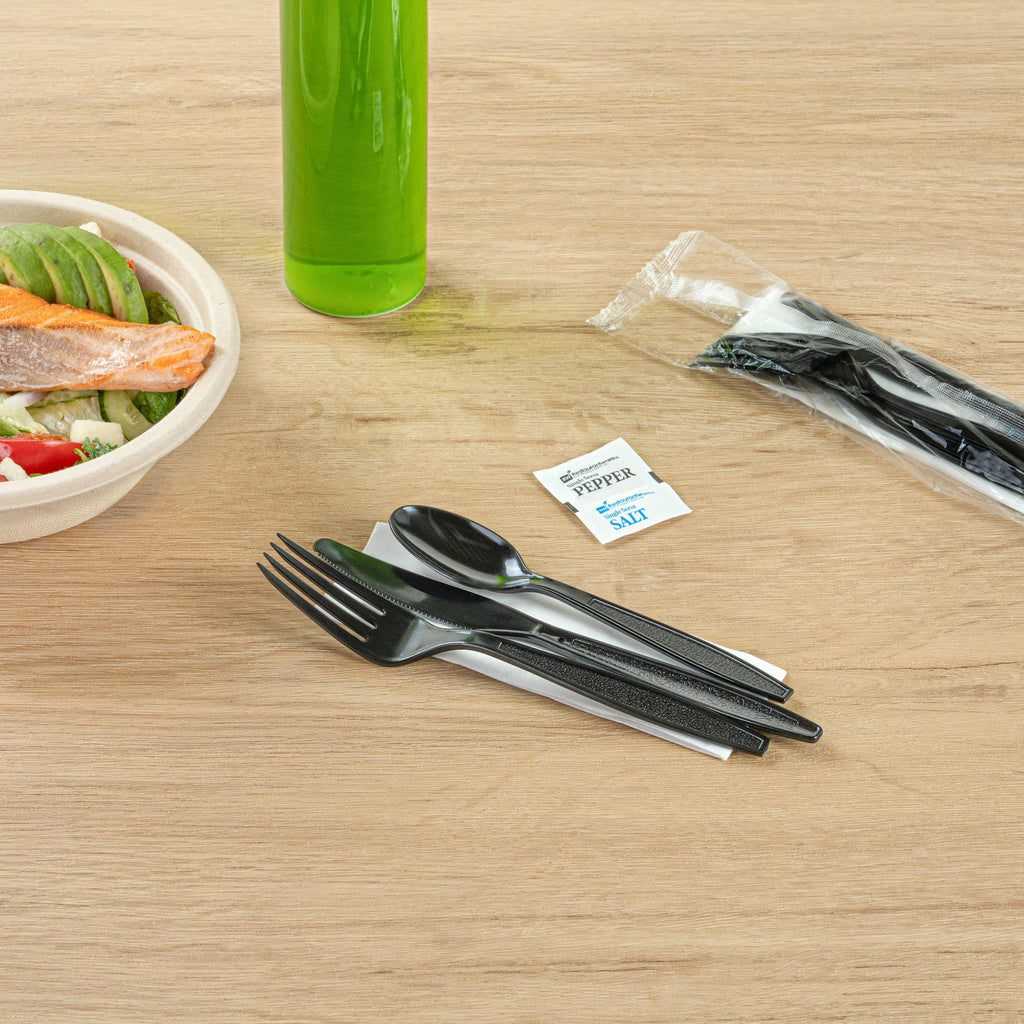 Chef 101 Black Plastic Cutlery Set - with Napkin and Salt / Pepper Packets, Extra Heavy Weight, Wrapped - 7 1/2" - 250 count box