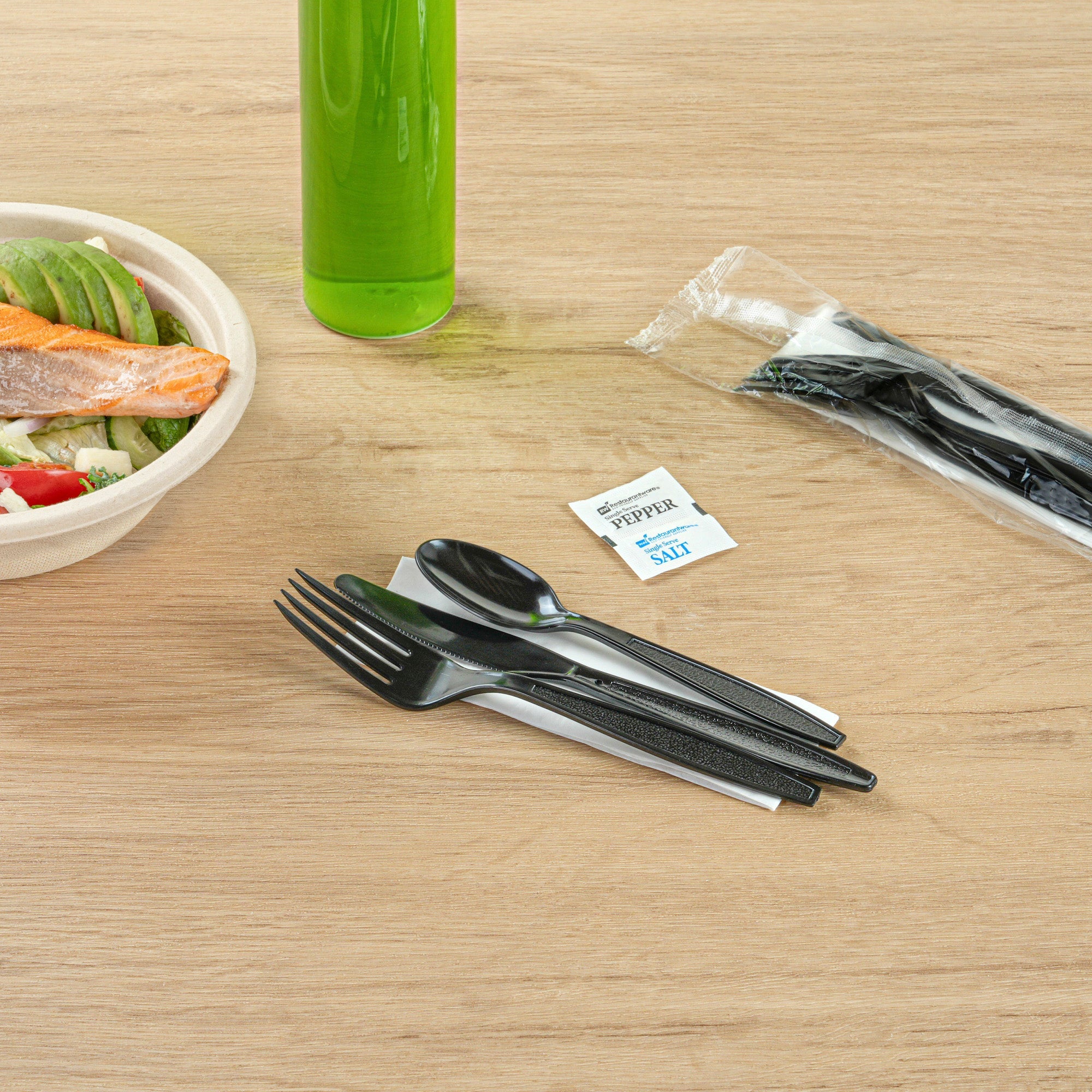 Chef 101 Black Plastic Cutlery Set - with Napkin and Salt / Pepper Packets, Extra Heavy Weight, Wrapped - 7 1/2" - 250 count box
