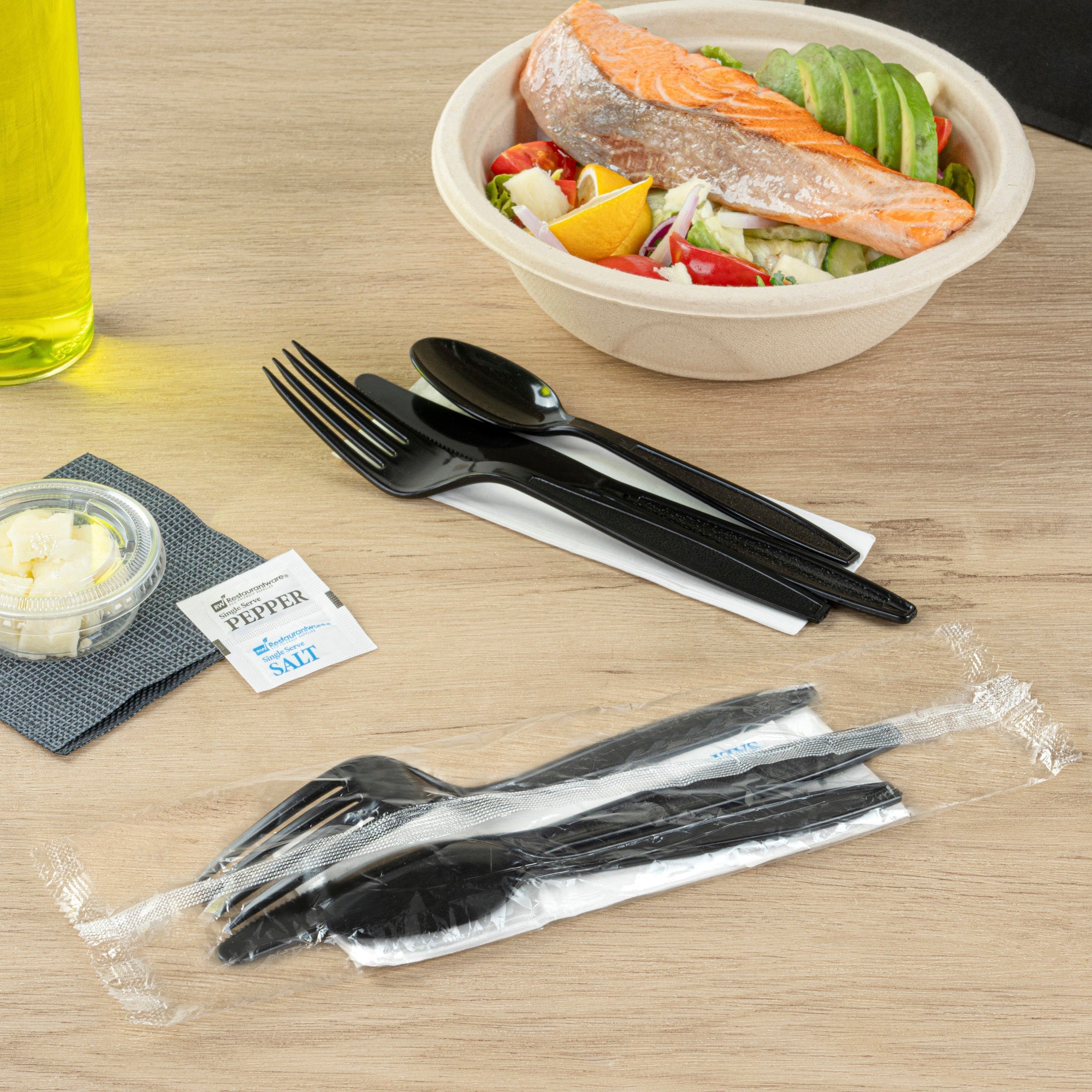 Chef 101 Black Plastic Cutlery Set - with Napkin and Salt / Pepper Packets, Extra Heavy Weight, Wrapped - 7 1/2" - 500 count box