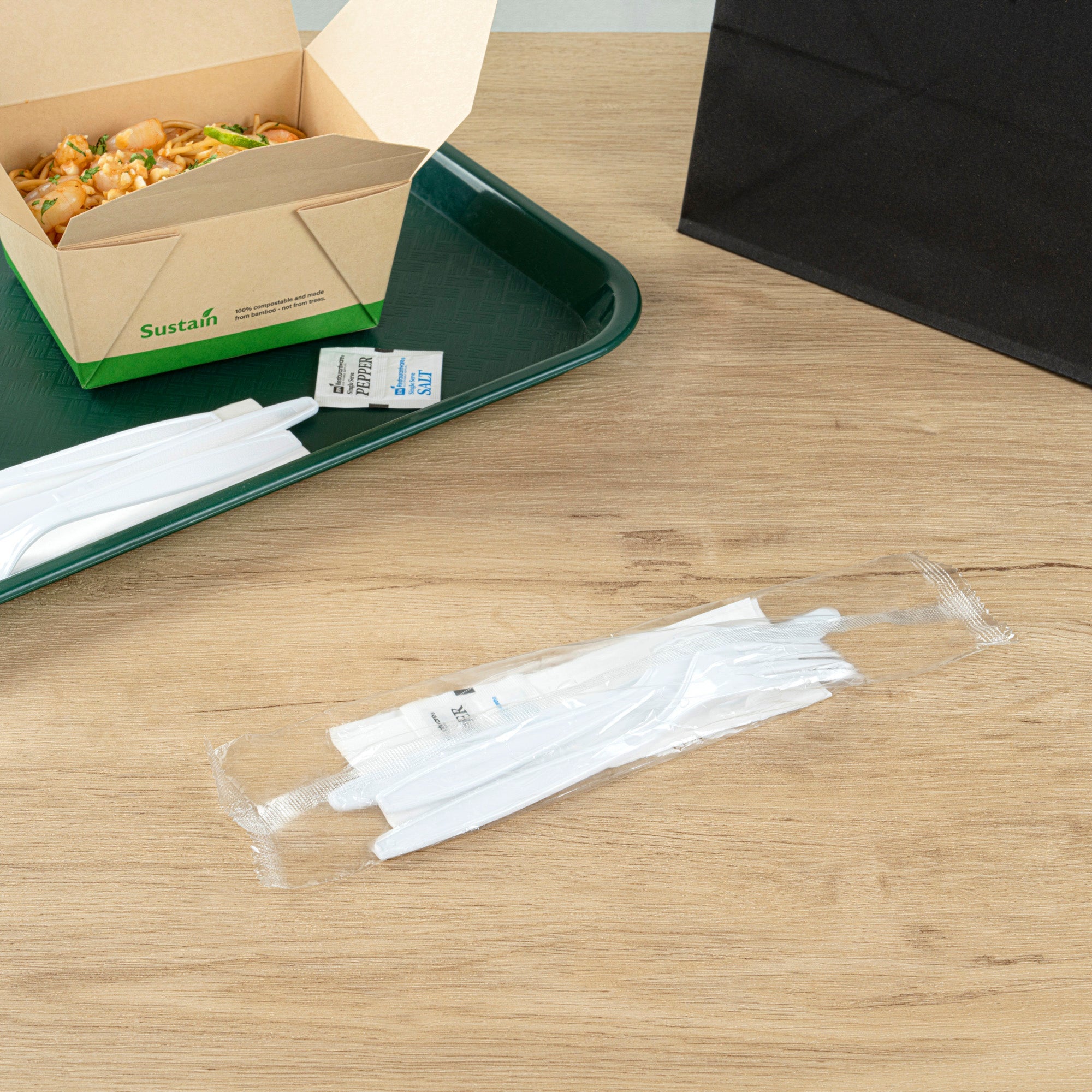 Chef 101 White Plastic Cutlery Set - with Napkin and Salt / Pepper Packets, Extra Heavy Weight, Wrapped - 7 1/2" - 250 count box