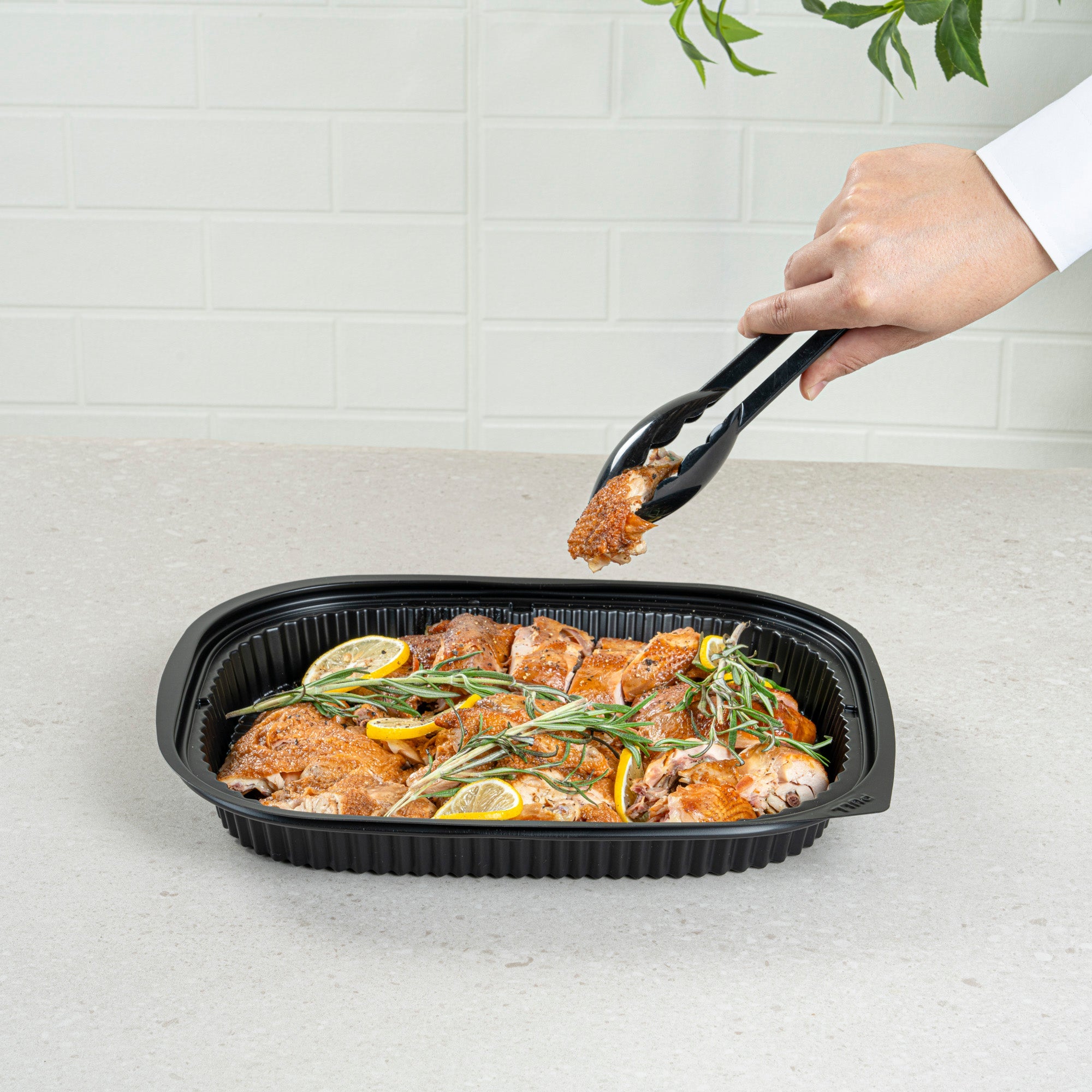 Chef 101 59 oz Rectangle Black Plastic Food Container - Microwavable - 13 1/2" x 9 1/2" x 1 1/2" - 100 count box