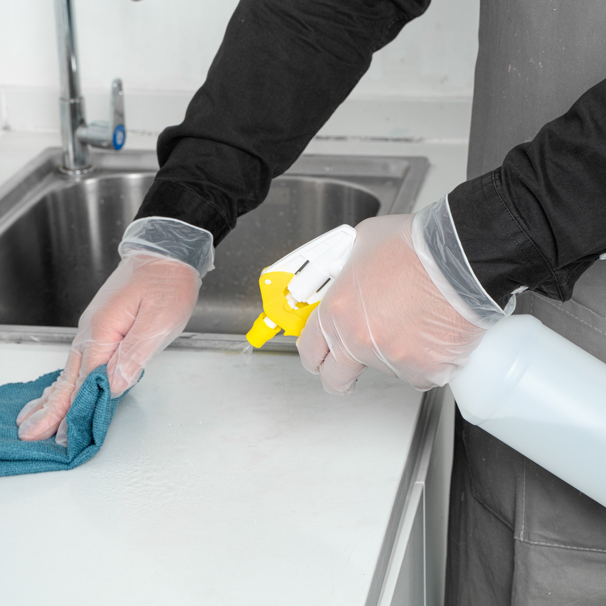 Serve Secure Clear Large Vinyl Gloves - Powder-Free, Latex-Free - 9" x 4 1/4" - 1000 count box