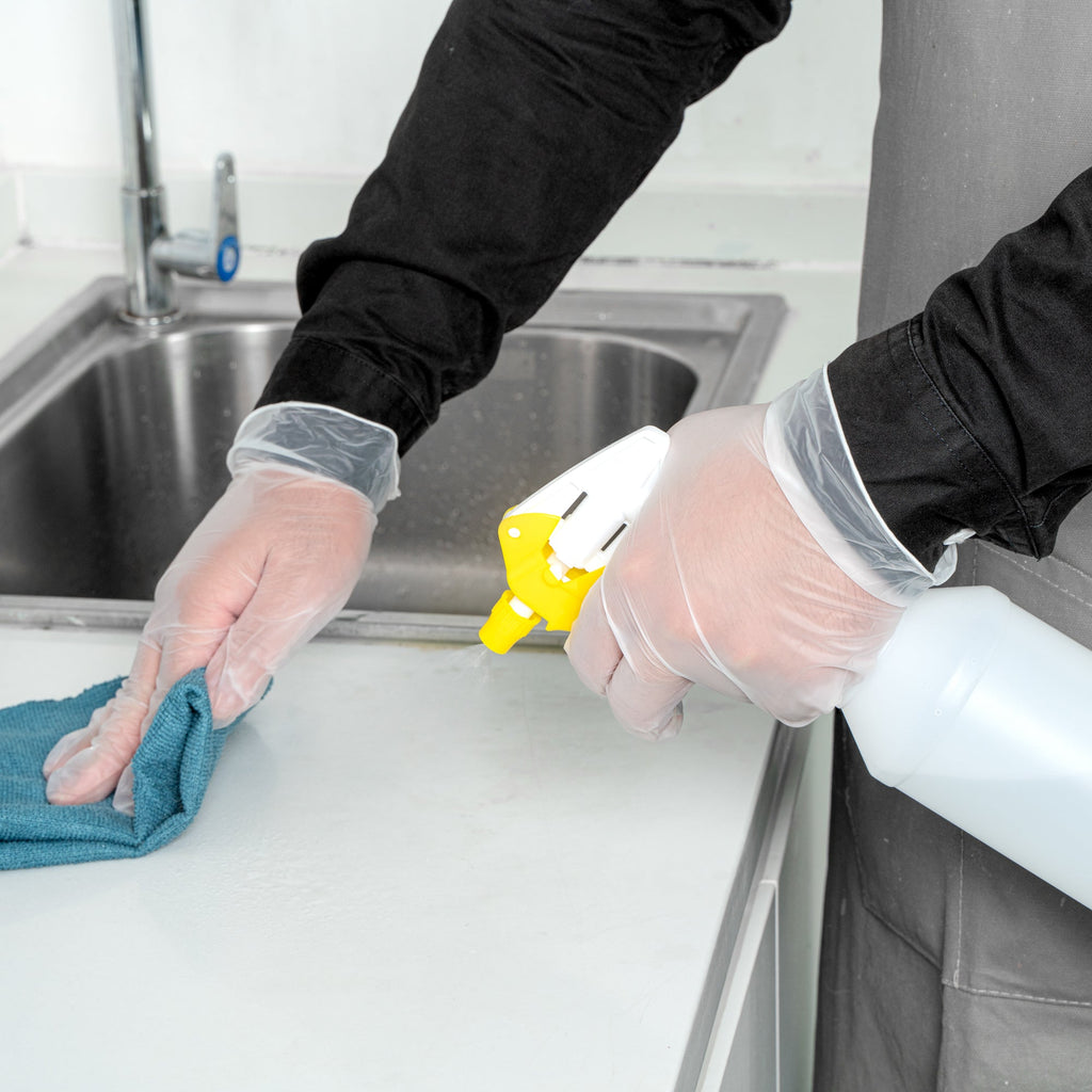 Serve Secure Black Medium Synmax Vinyl Gloves - Powder-Free, Latex-Free - 9" x 3 3/4" - 1000 count box