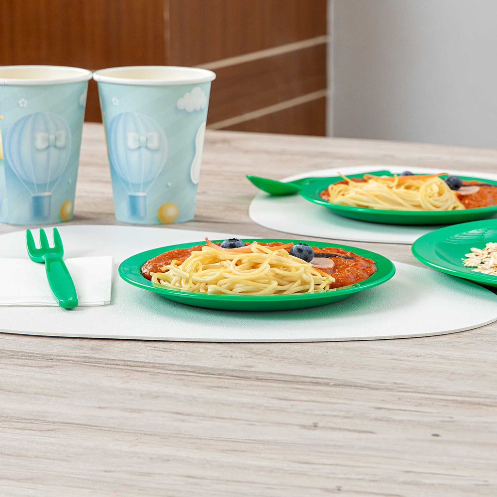 RW Kids Round Green Plastic Plate - 6 3/4" x 6 3/4" - 10 count box