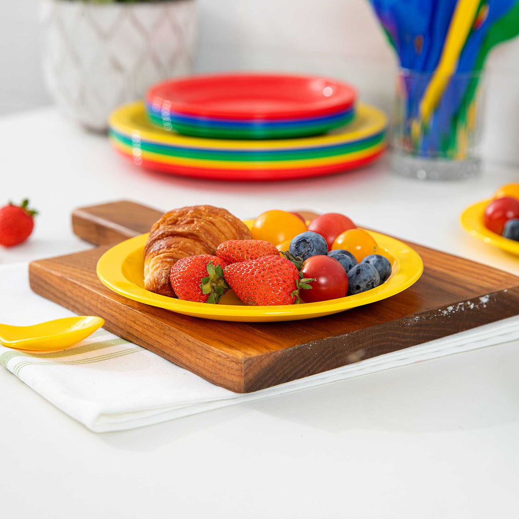 RW Kids Round Yellow Plastic Plate - 6 3/4" x 6 3/4" - 10 count box