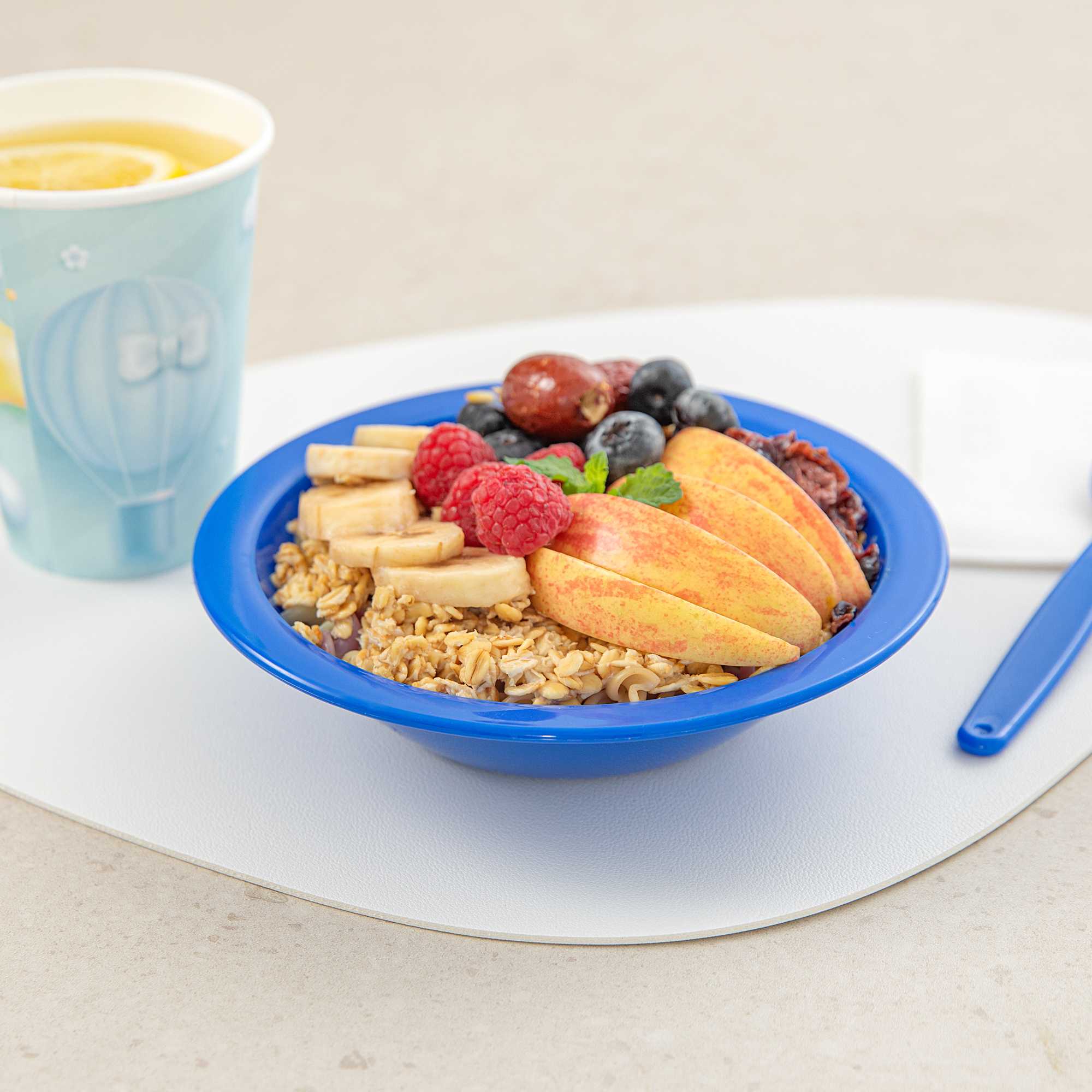 RW Kids 14 oz Round Blue Plastic Bowl - 6 3/4" x 6 3/4" x 4 1/4" - 10 count box