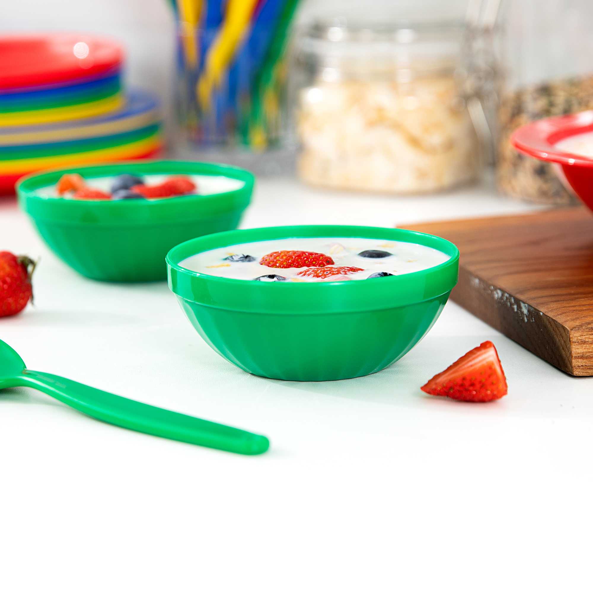 RW Kids 7 oz Round Green Plastic Bowl - 4" x 4" x 7" - 10 count box