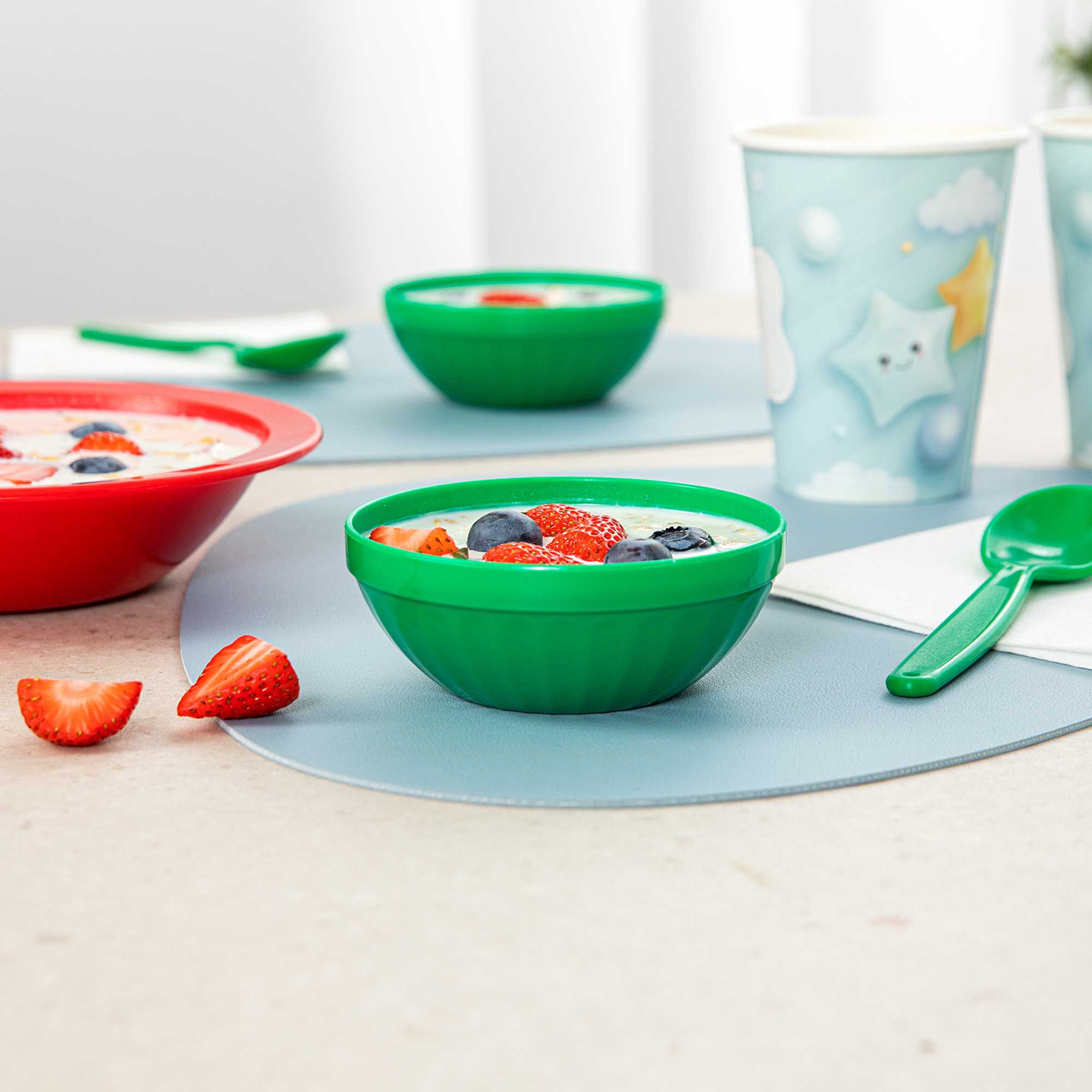 RW Kids 7 oz Round Green Plastic Bowl - 4" x 4" x 7" - 10 count box