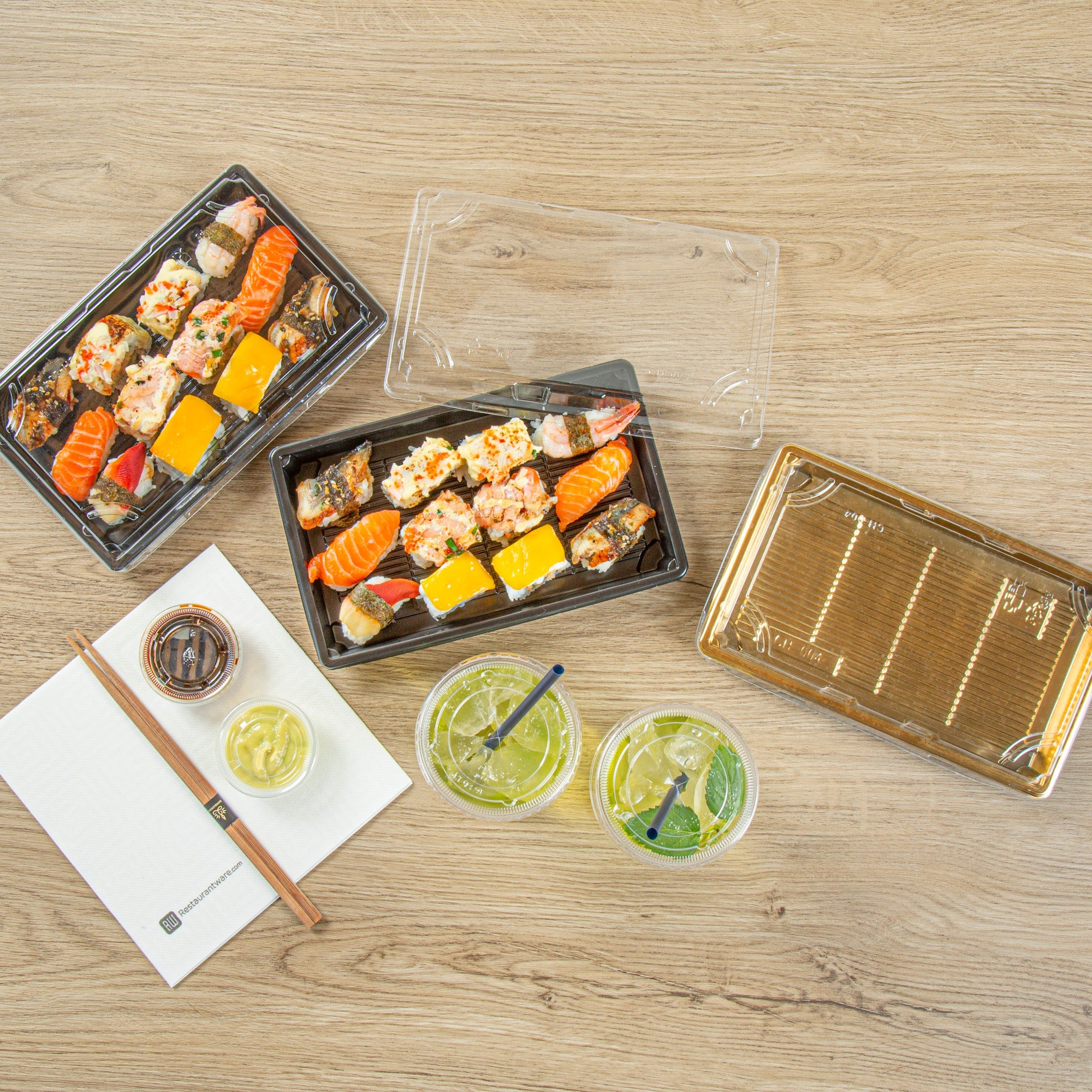 Roku Rectangle Black Plastic Take Out Sushi Tray - with Clear Lid - 9 1/4" x 6" x 1 3/4" - 100 count box