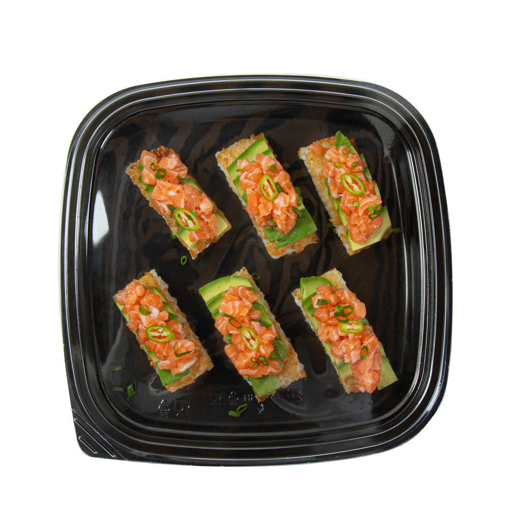 Roku Square Black Plastic Take Out Sushi Tray - with Clear Lid - 10 3/4" x 10 3/4" x 1 3/4" - 50 count box
