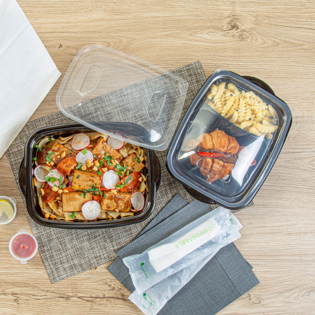 Chef 101 36 oz Rectangle Black Plastic Food Container - with Clear Lid, Microwavable - 8 3/4" x 7" x 2 1/4" - 50 count box