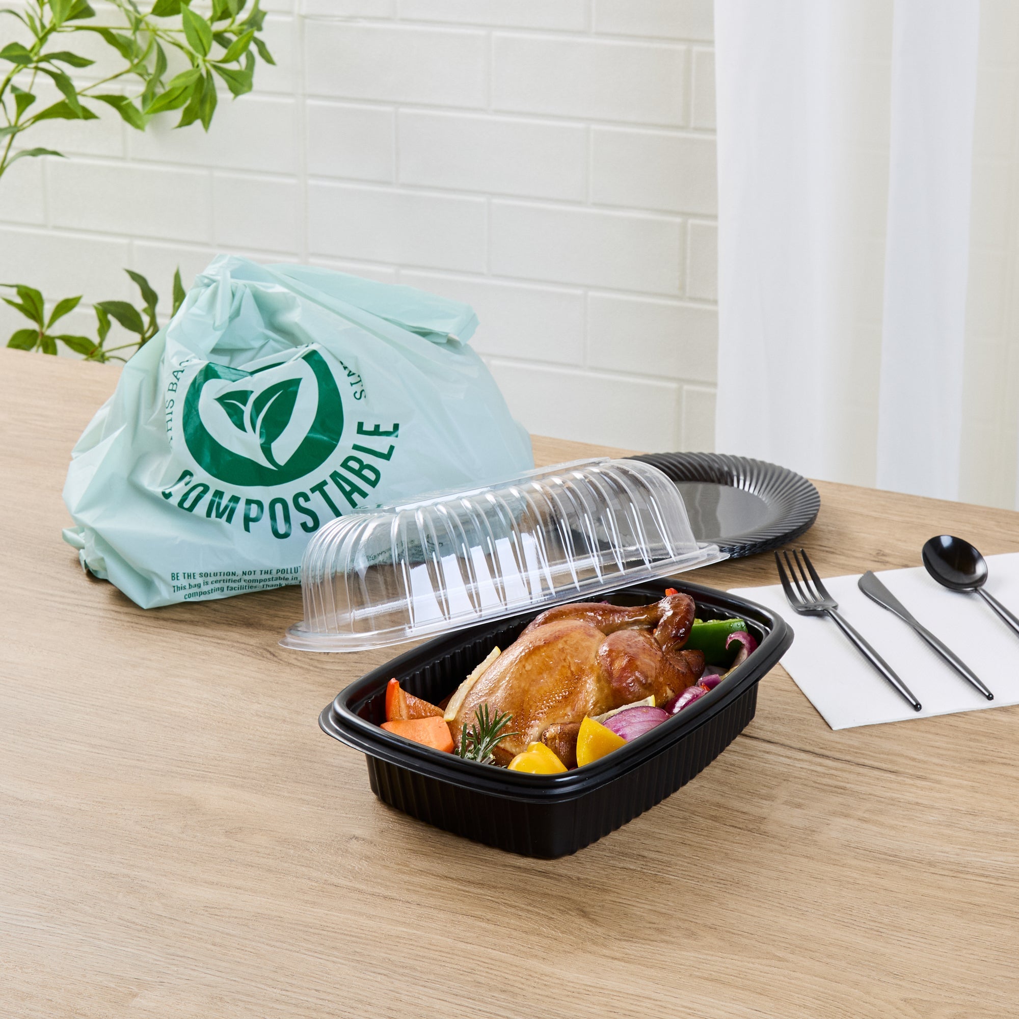 Chef 101 Black Plastic Chicken Roaster Container - with Clear Dome Lid, Microwavable - 10 1/4" x 7 1/4" x 4 3/4" - 50 count box