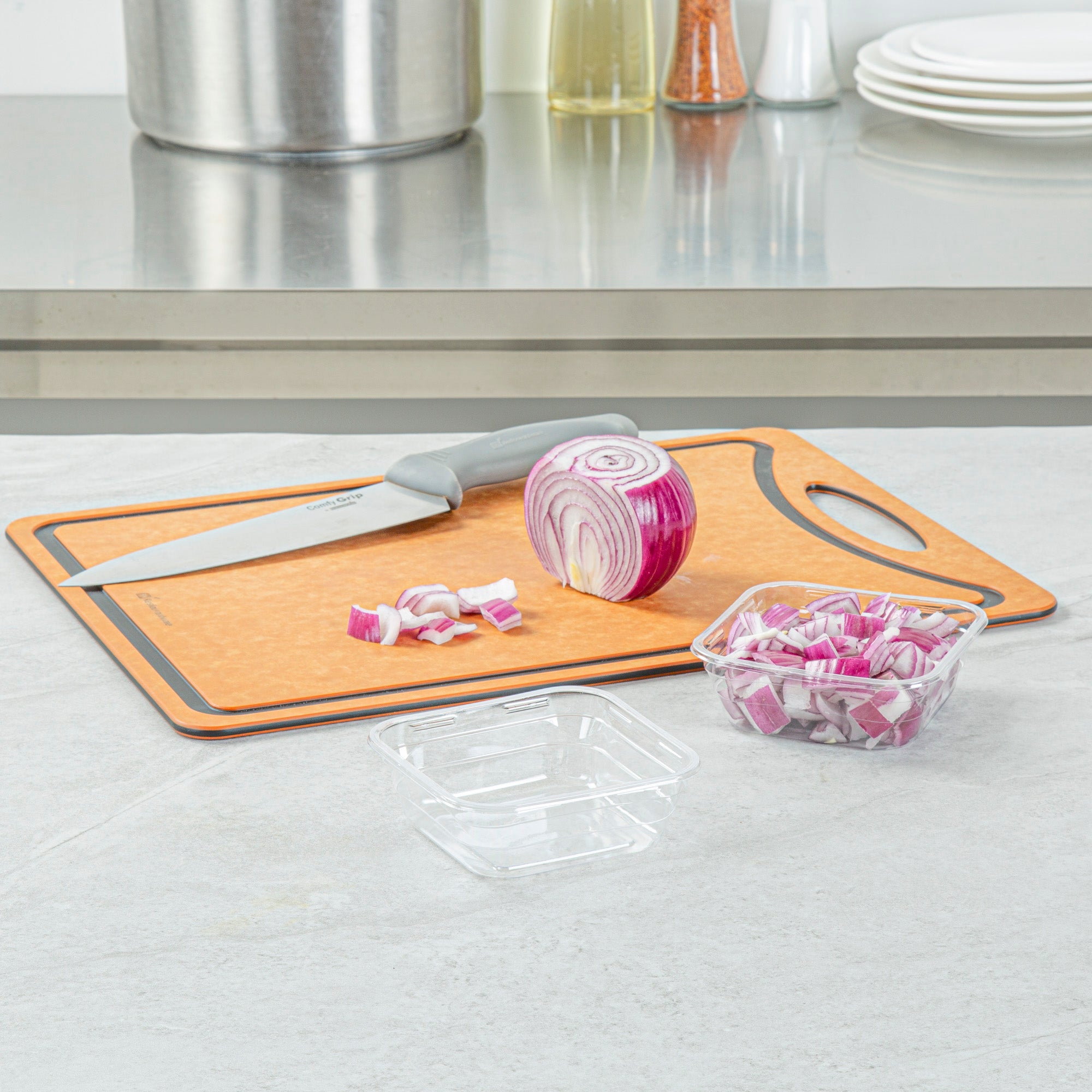 Thermo Tek 8 oz Square Clear Plastic Deli / Snack Container - 4 1/2" x 4 1/2" x 1 1/2" - 100 count box