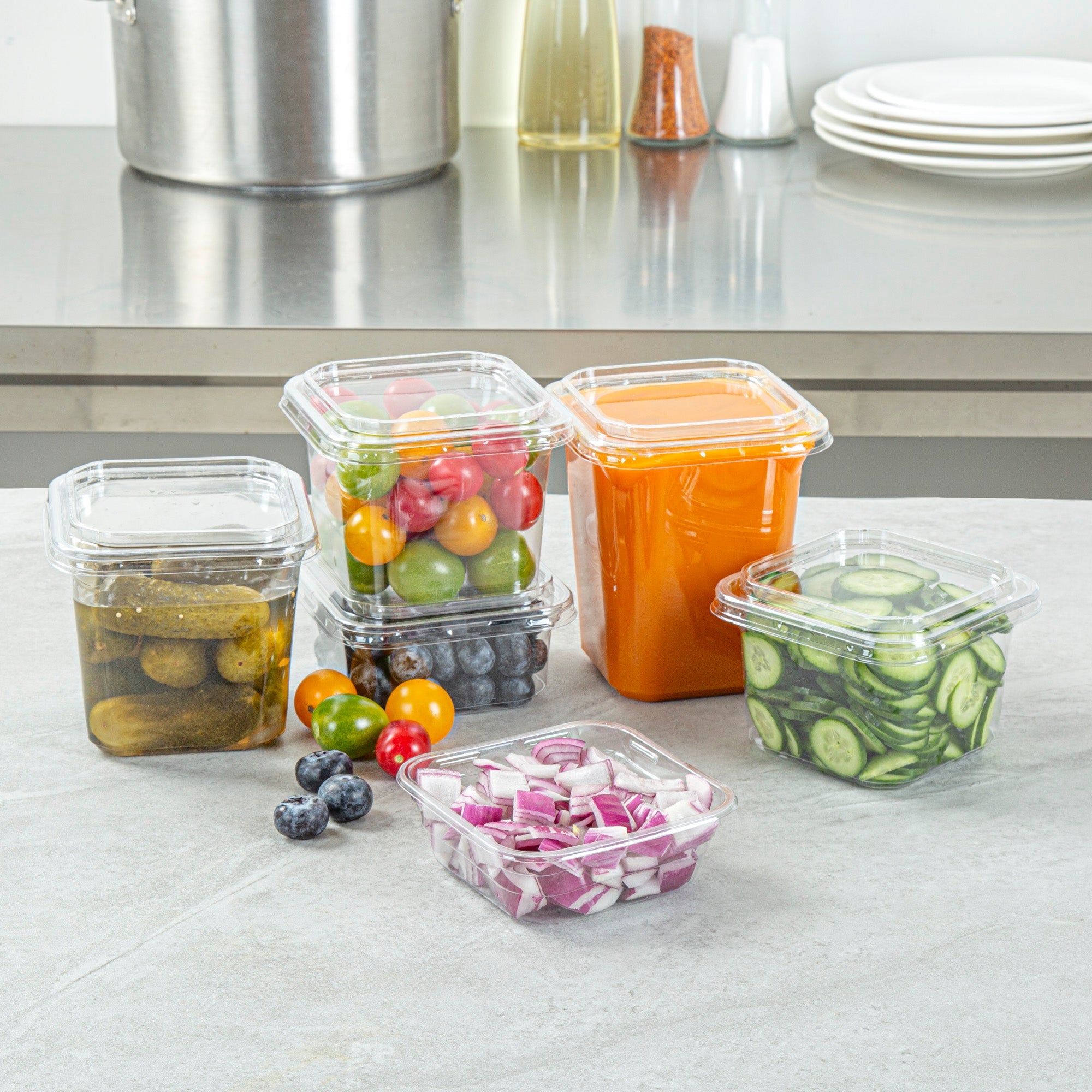 Thermo Tek 8 oz Square Clear Plastic Deli / Snack Container - 4 1/2" x 4 1/2" x 1 1/2" - 100 count box