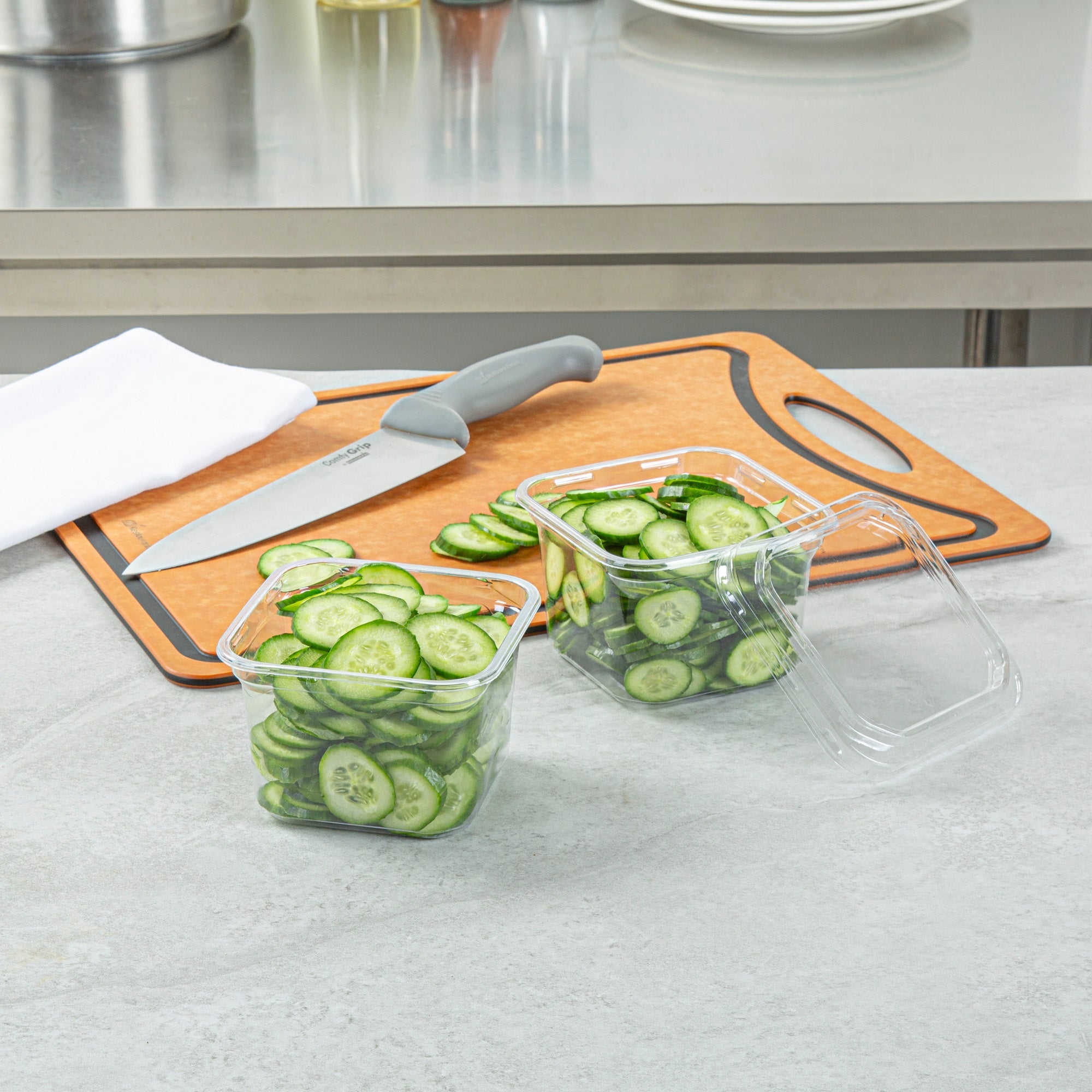 Thermo Tek 16 oz Square Clear Plastic Deli / Snack Container - 4 1/2" x 4 1/2" x 3" - 100 count box