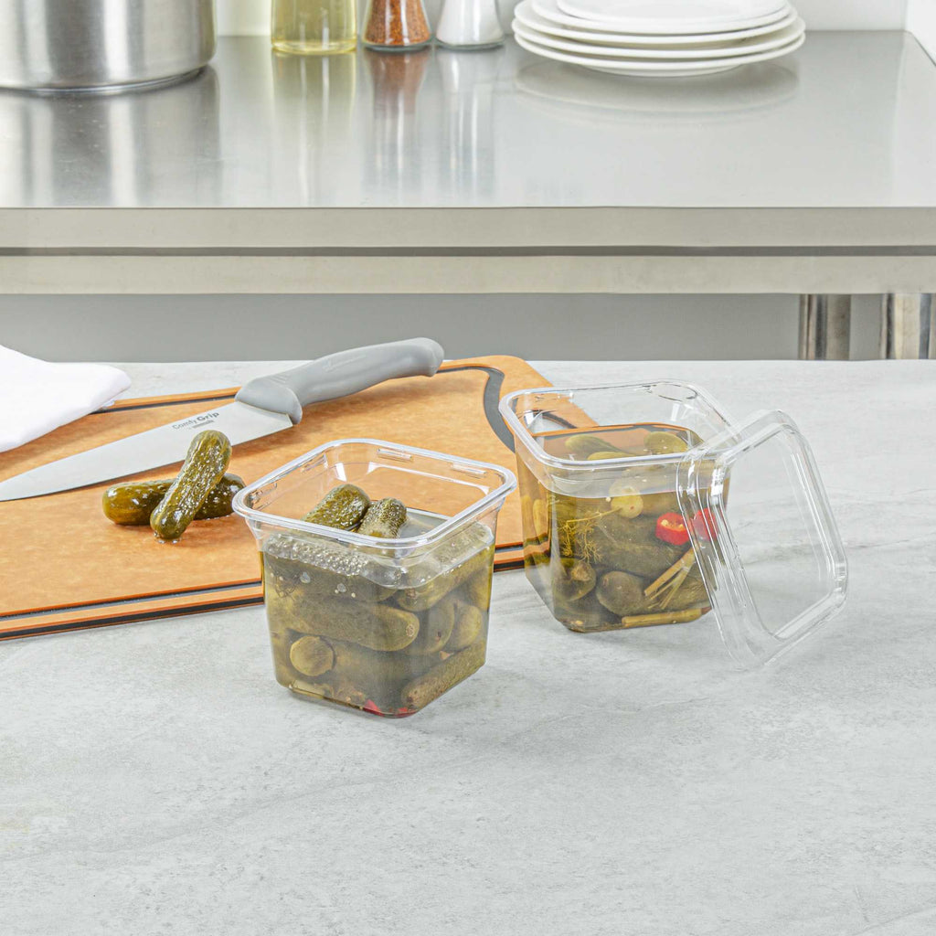 Thermo Tek 24 oz Square Clear Plastic Deli / Snack Container - 4 1/2" x 4 1/2" x 4 1/4" - 50 count box