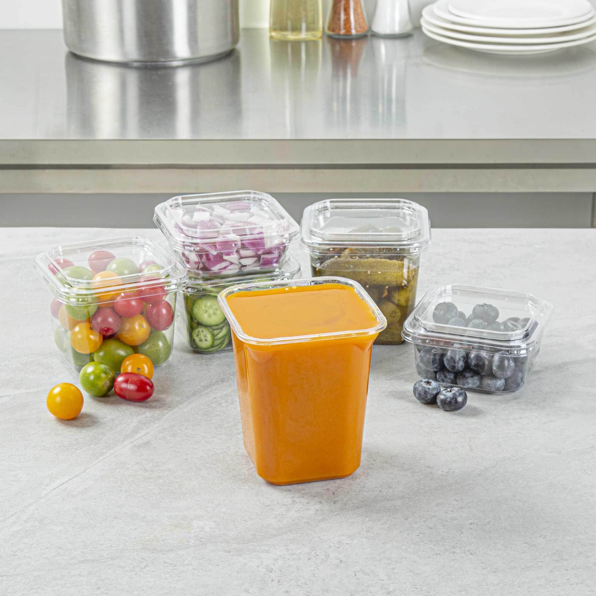 Thermo Tek 32 oz Square Clear Plastic Deli / Snack Container - 4 1/2" x 4 1/2" x 5 1/4" - 50 count box