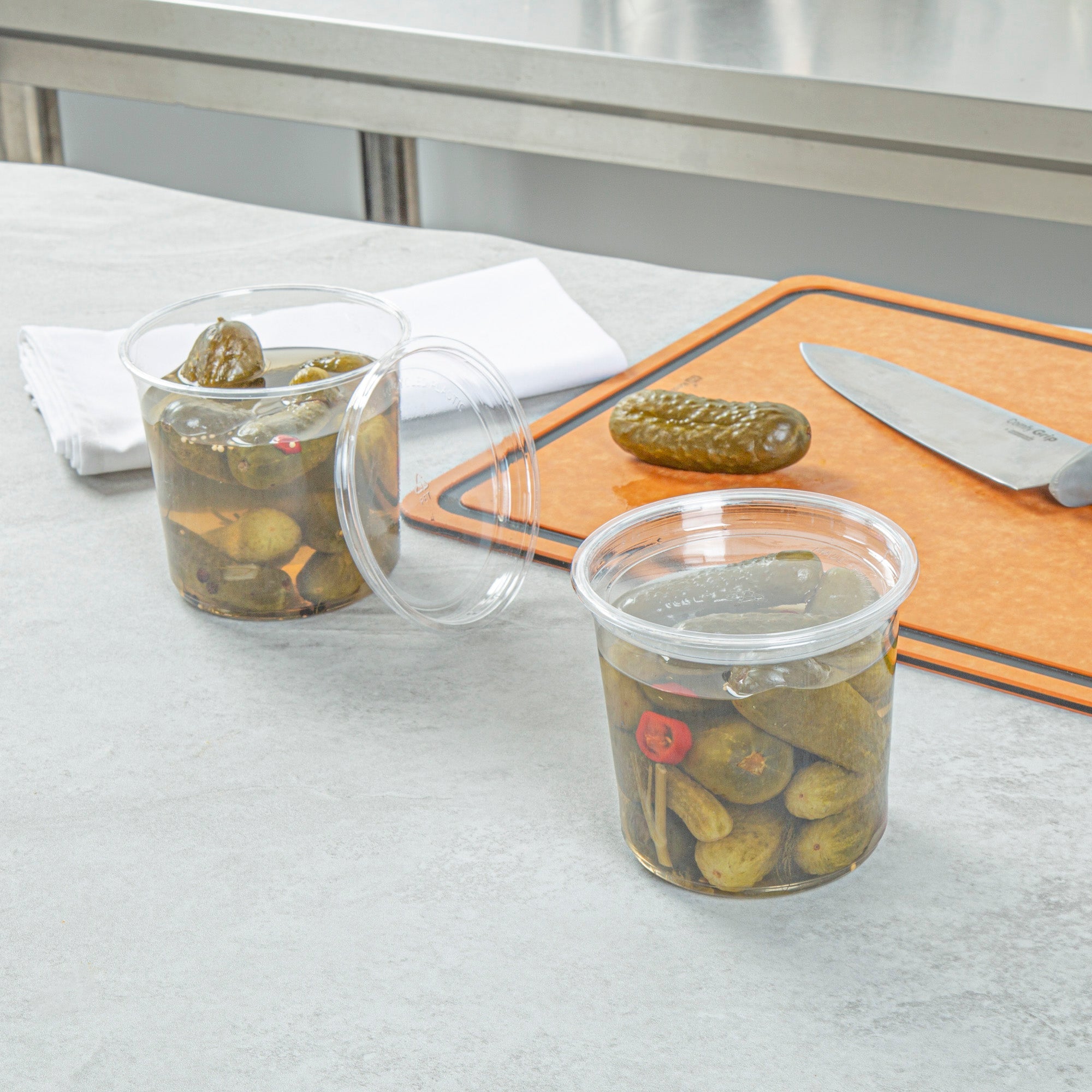Thermo Tek Round Clear Plastic Lid - Fits 8, 12, 16 and 24 oz Deli Container - 25 count box